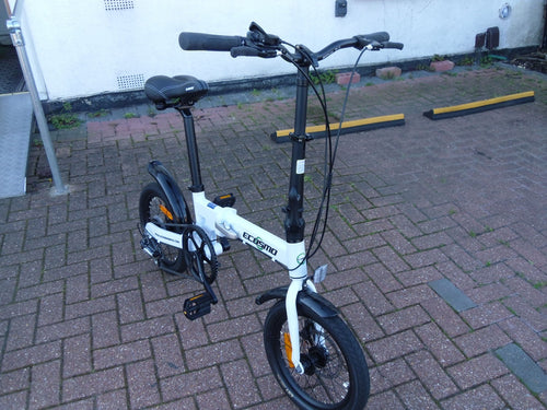 16" folding commuter bike, 6 speed Shimano gears, this is not an E-bike.