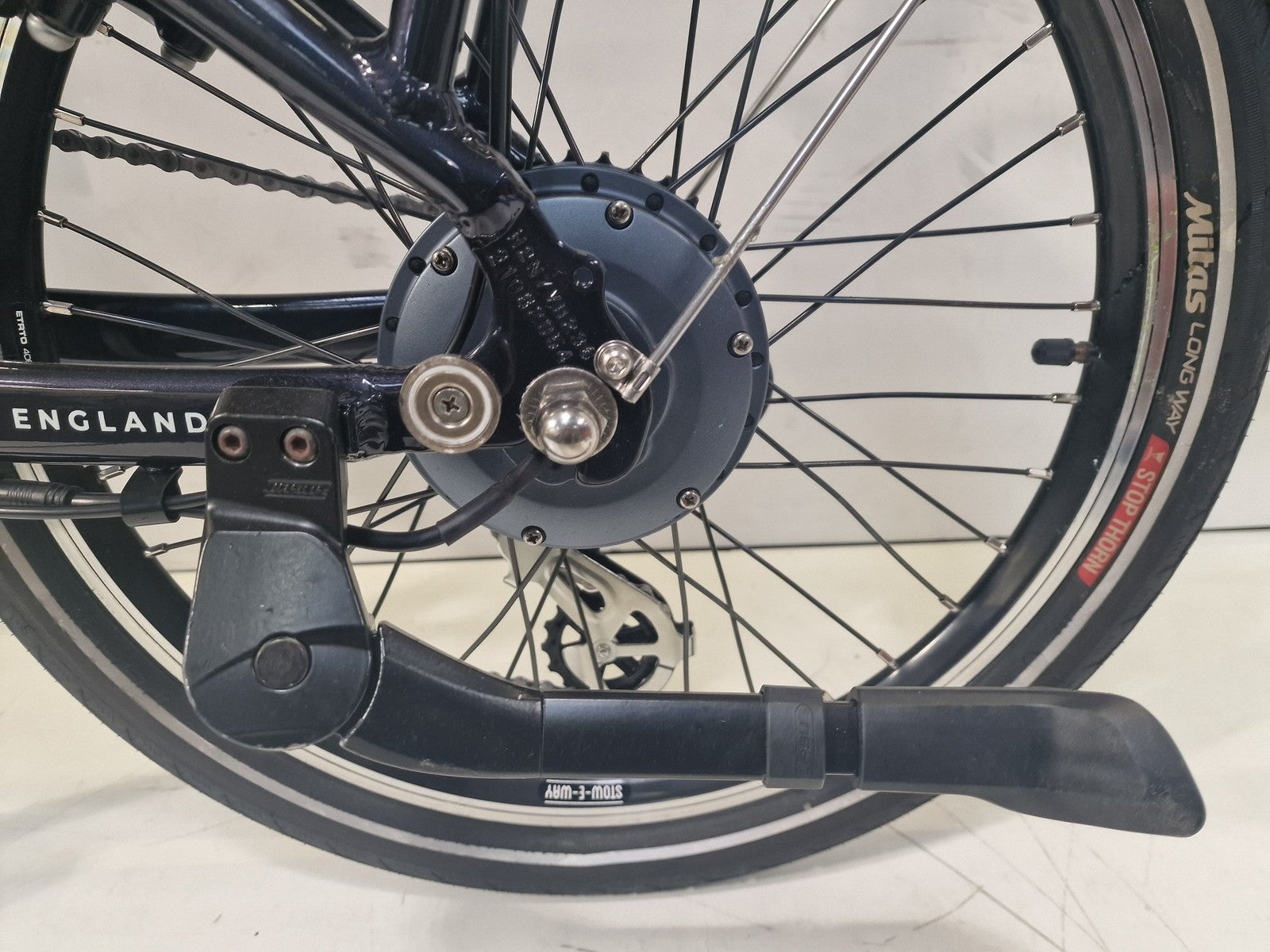 Raleigh Stow--E--Way Folding 7-Speed 20" Wheel Alloy Bike - Blue (Damaged)