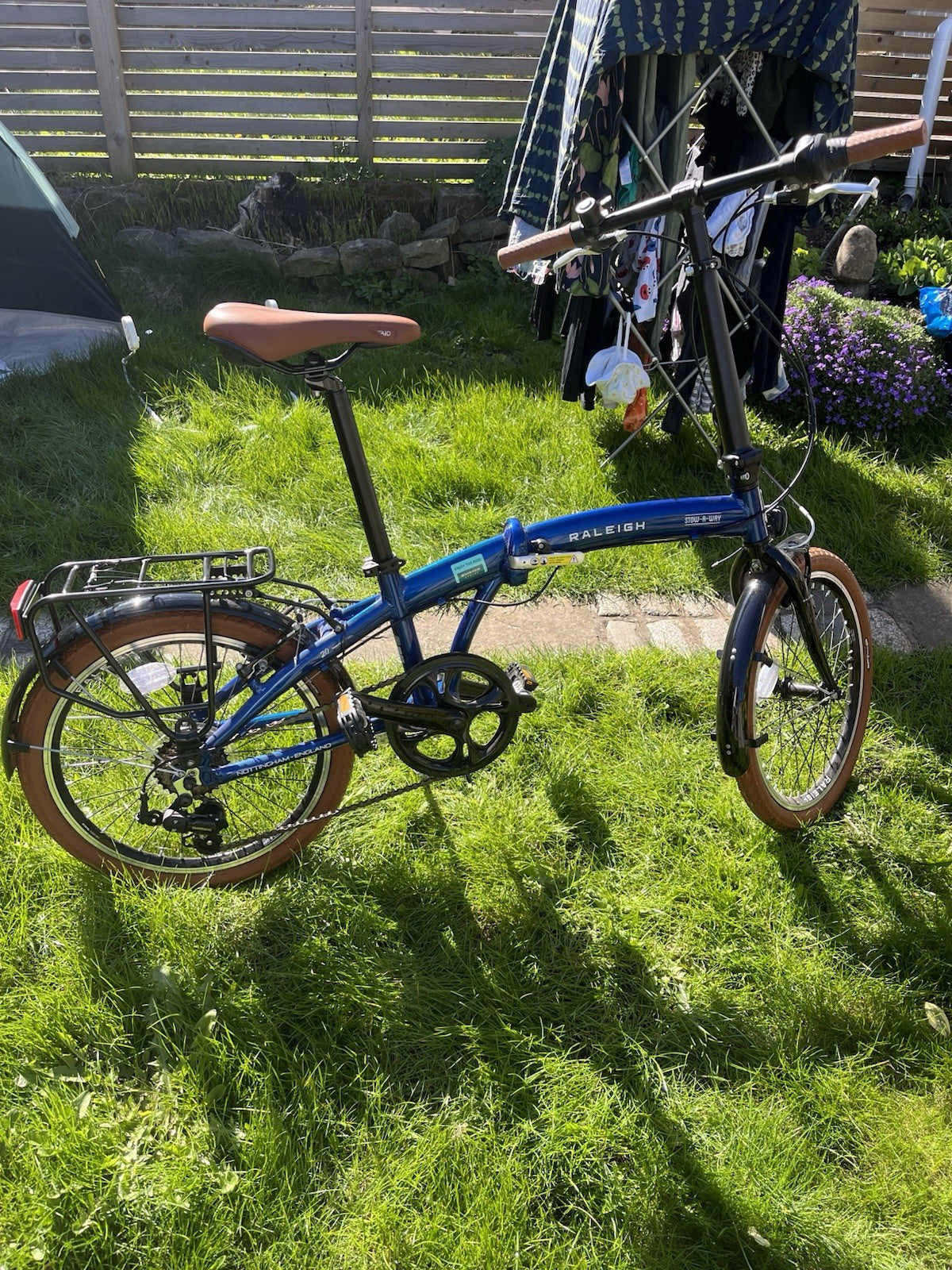 Raleigh Stowaway Blue 20inch Folding Bicycle 2021 Model