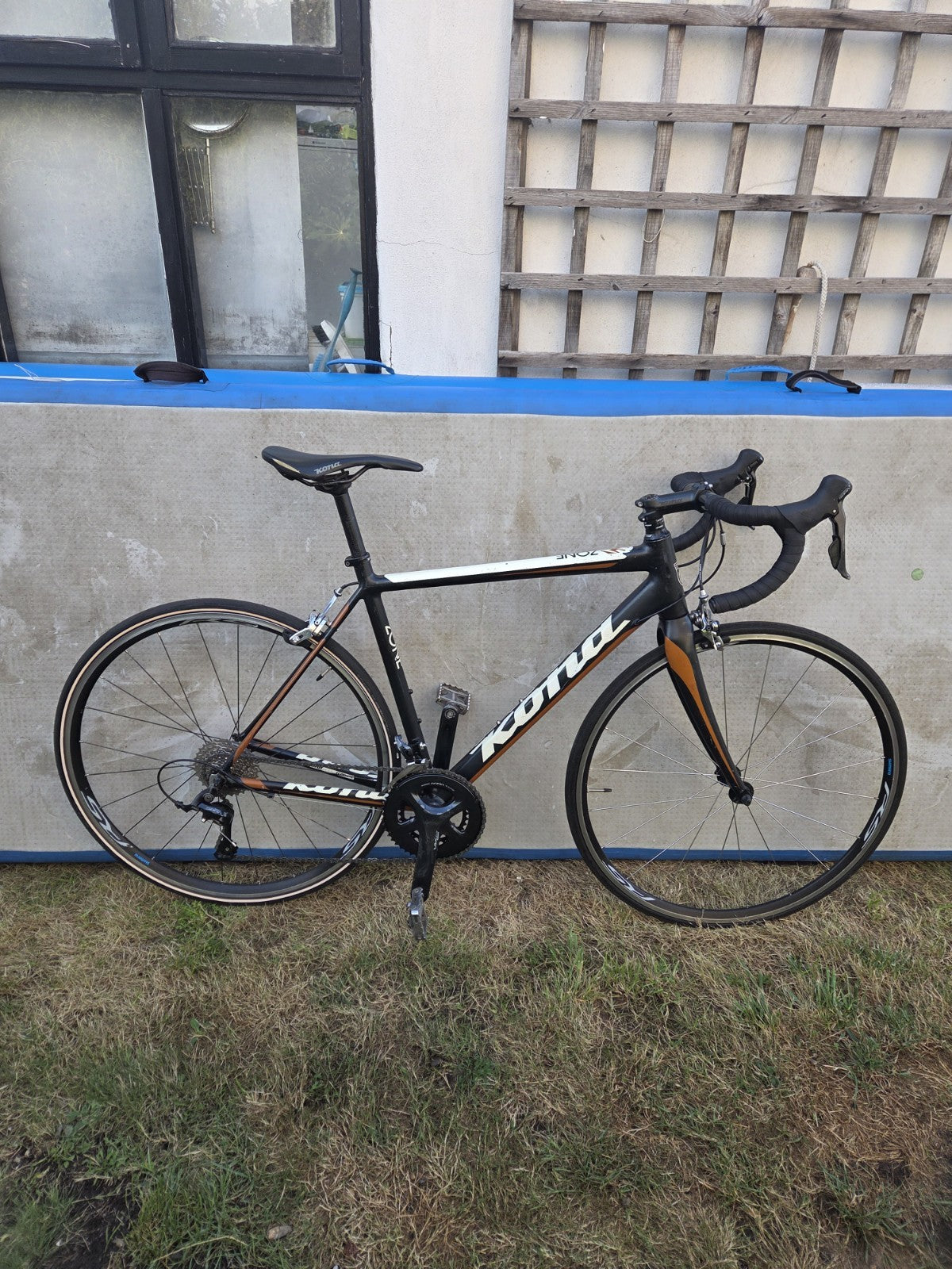 Kona Zone Road Bike 53cm Medium Frame