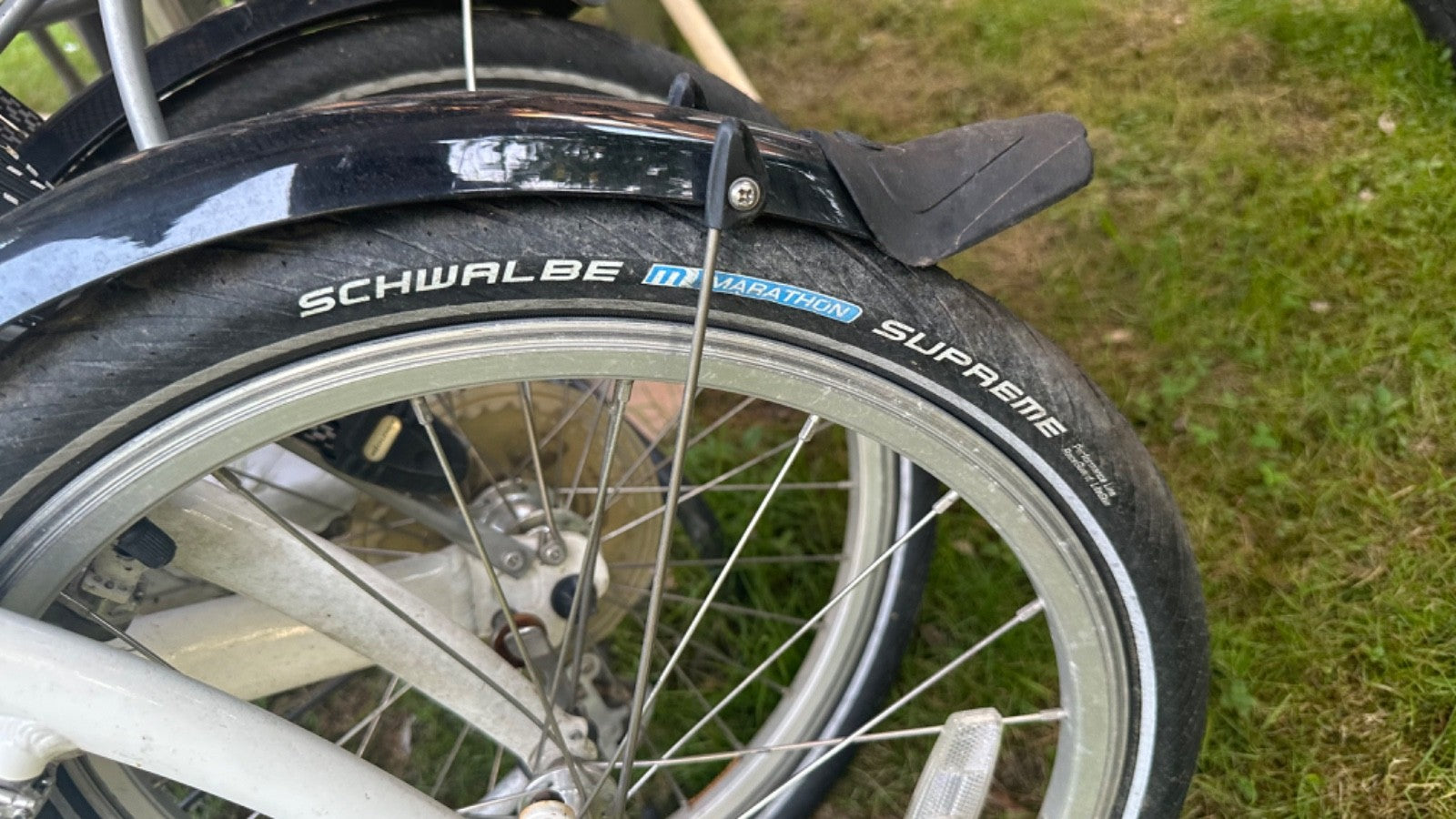 Foldable bicycle