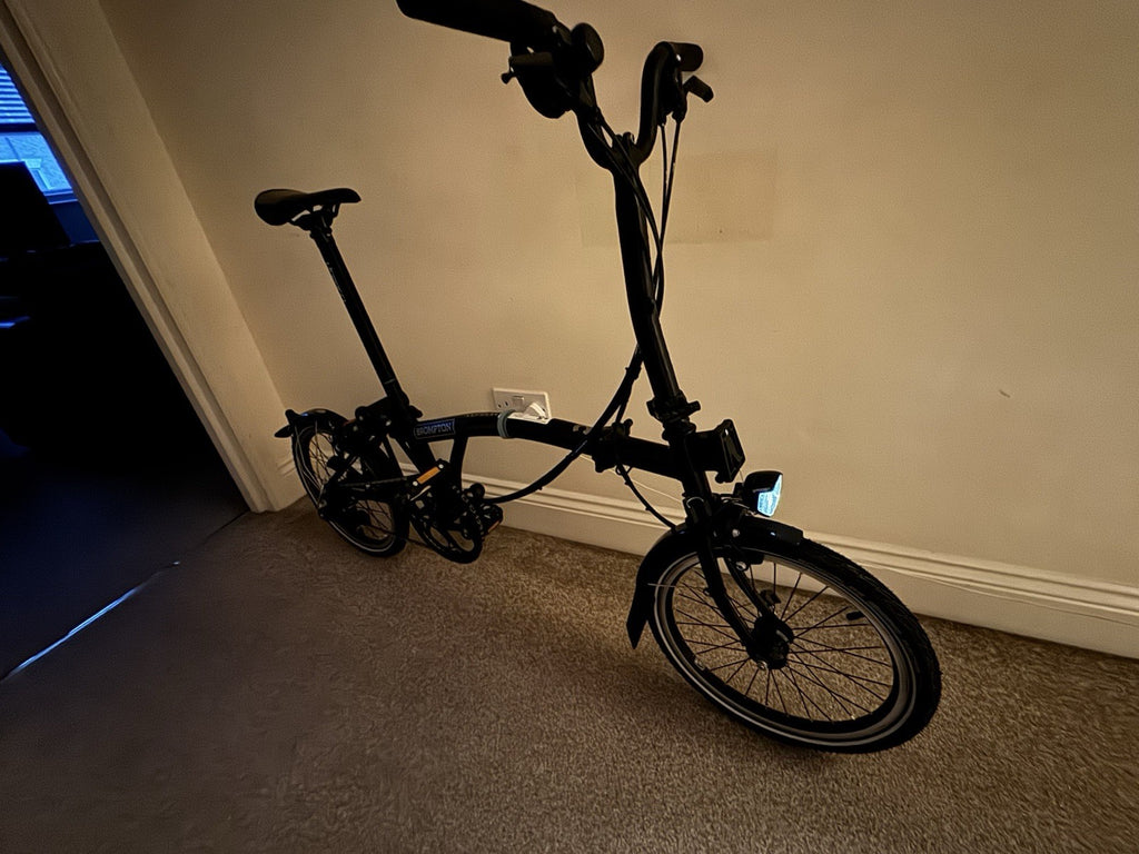 Bromton Black C Line Folding Bike 6 Gears Dynamo 2025