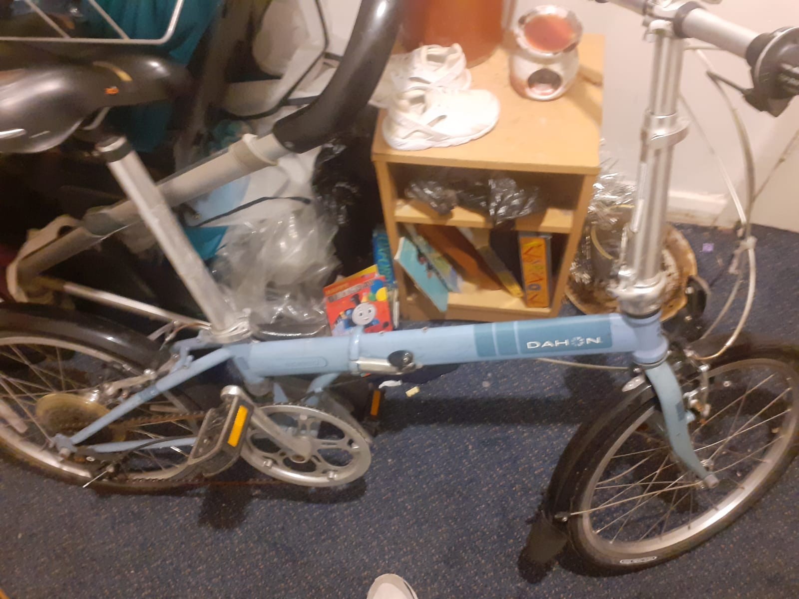 Dahon Speed D7 Folding Bike, 7-Speed SRAM Grip Shift, Carry Bag, Used 3 Times