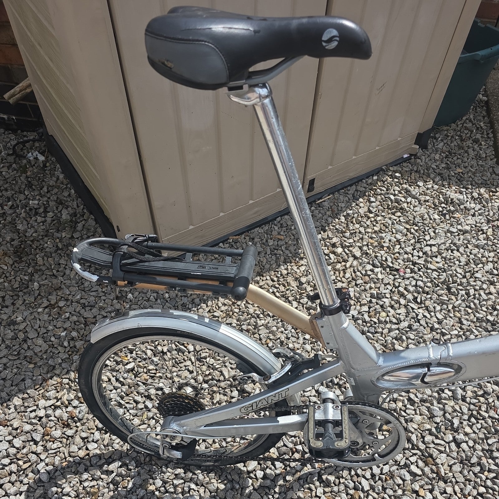 GIANT Halfway Folding Bike. 20'' wheels. 7 speed. RRP £600