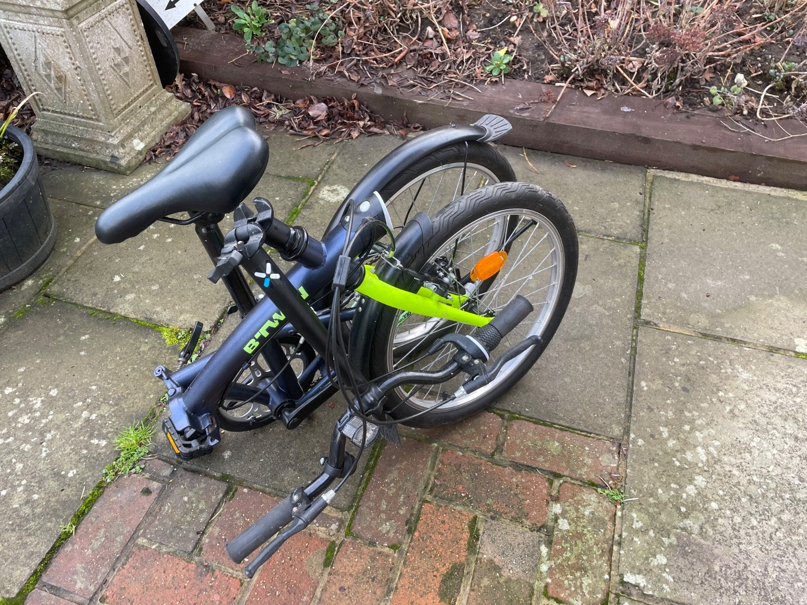 Pair BT Twin Adult Folding Bikes 7 speed