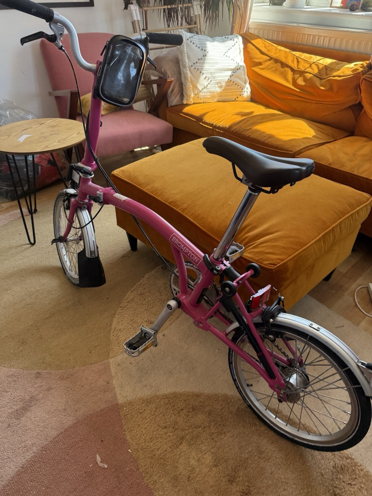 Brompton M3L Folding Bike Hot Pink – Barely Used +Pannier Carrier Block + Extras