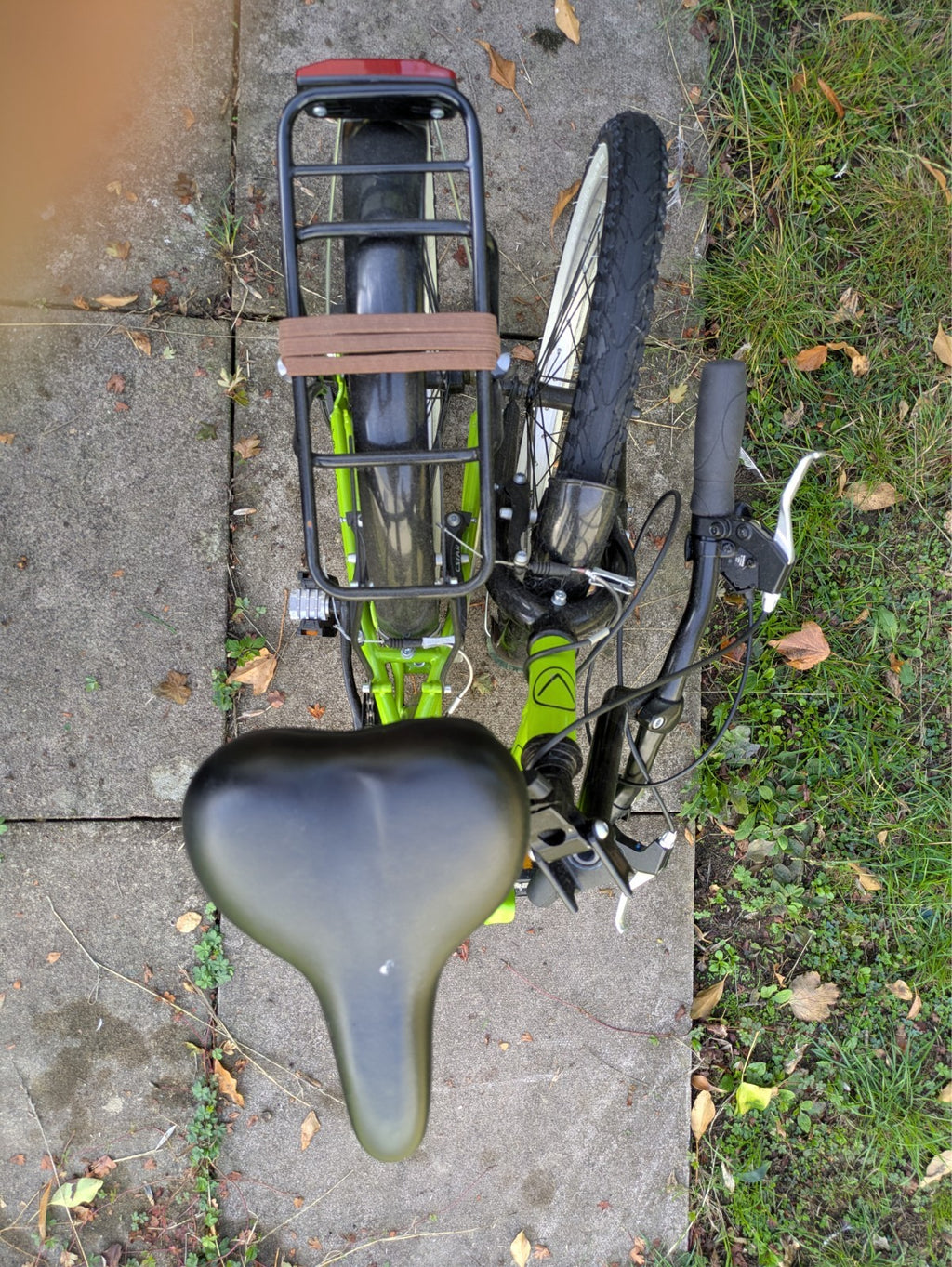 Viking Folding bike- Excellent condition