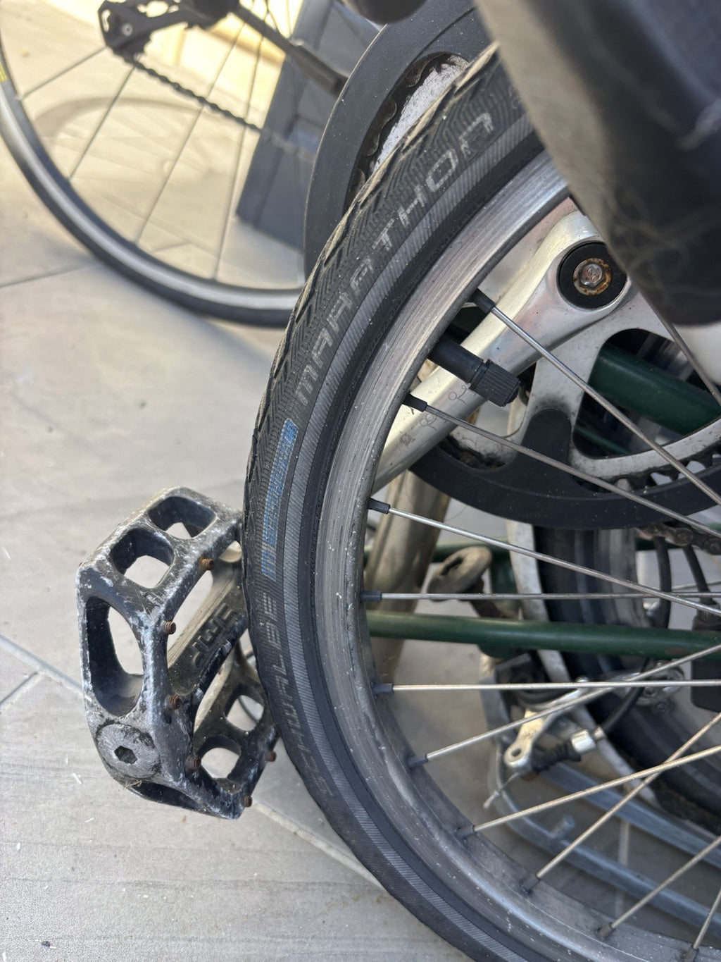 Brompton Green Folding Bike 16in Steel Frame Rear Rack Mudguards Reflectors