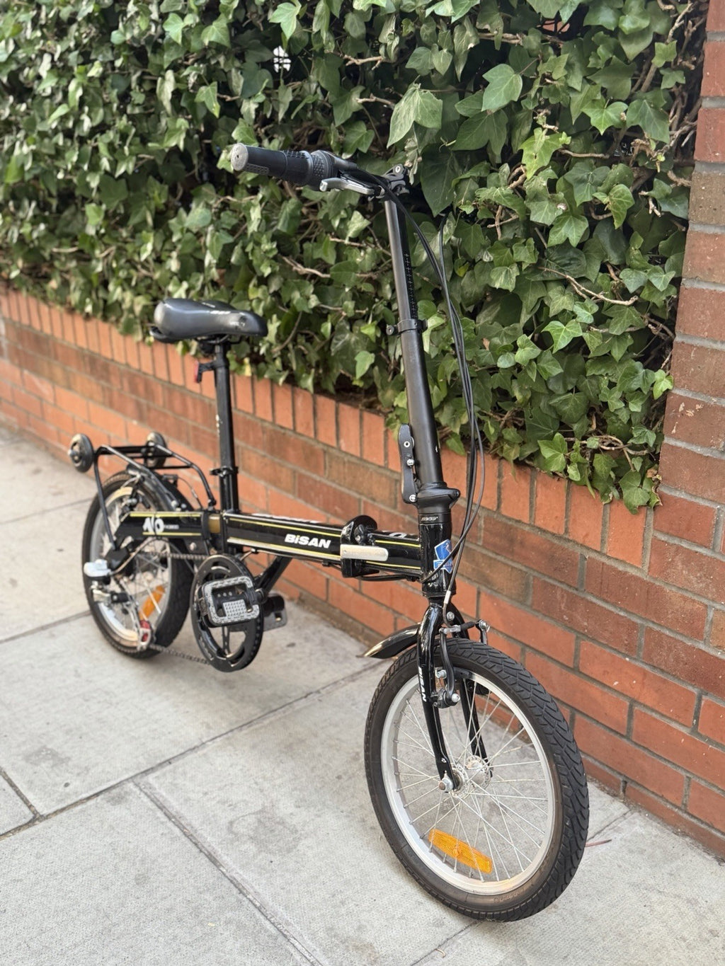 Bisan FX3800 Folding Bike – Black, 16” Wheels, Used, Working Condition