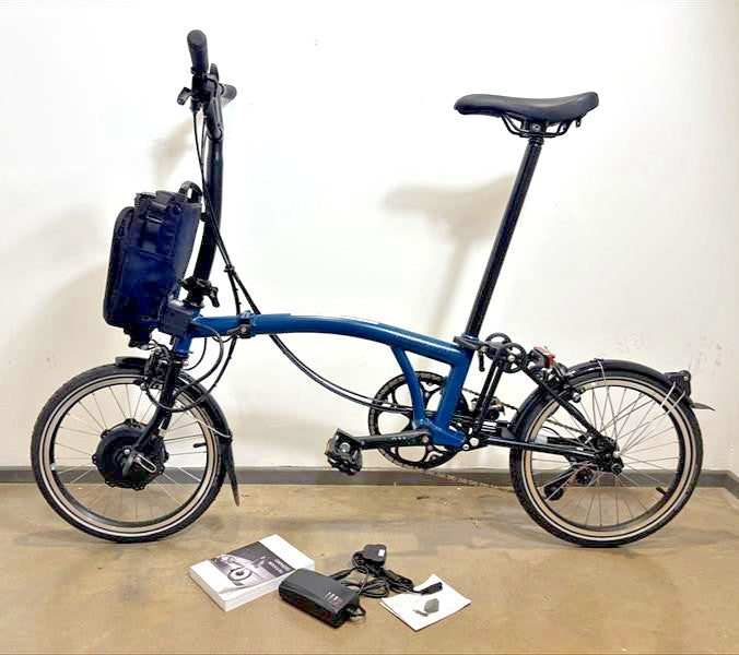 Brompton Electric C Line 4 Speed Mid Folding Bike - 2023 - Ocean Blue
