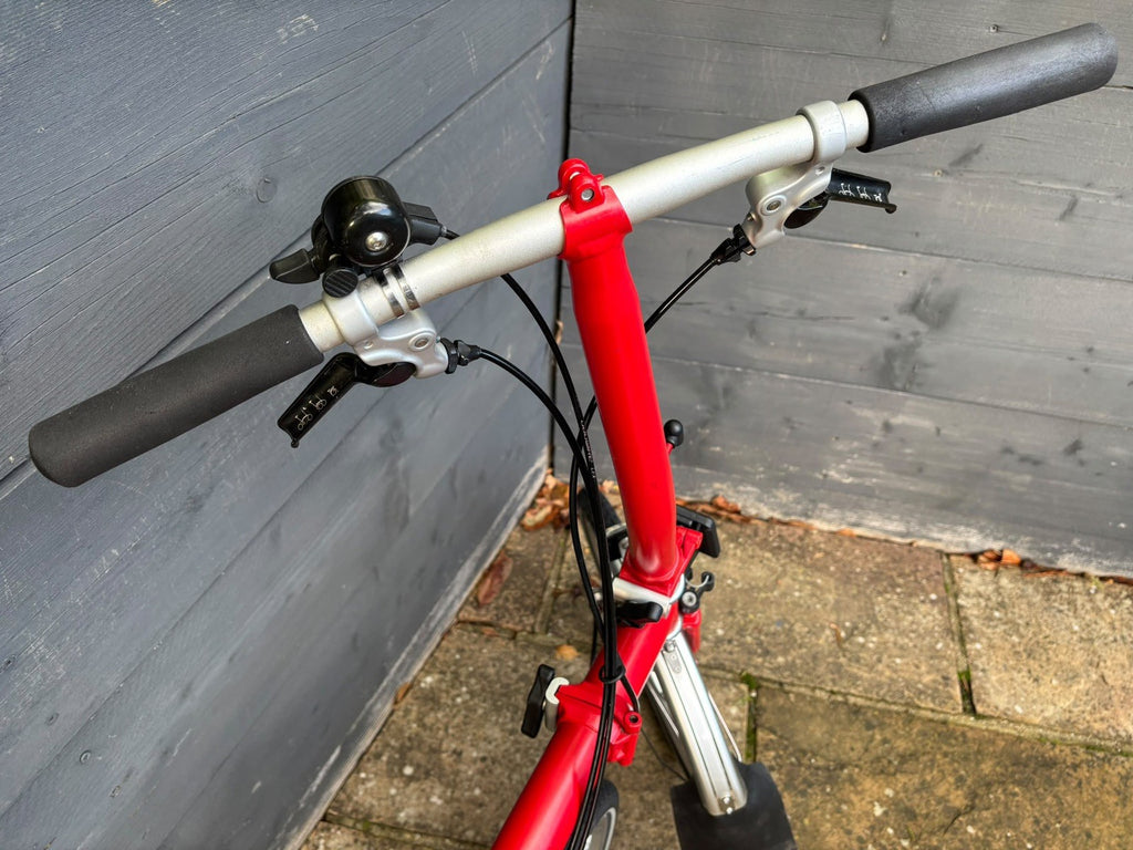 Brompton S2L Folding Bike 2 Speed C Line Urban Low in Red