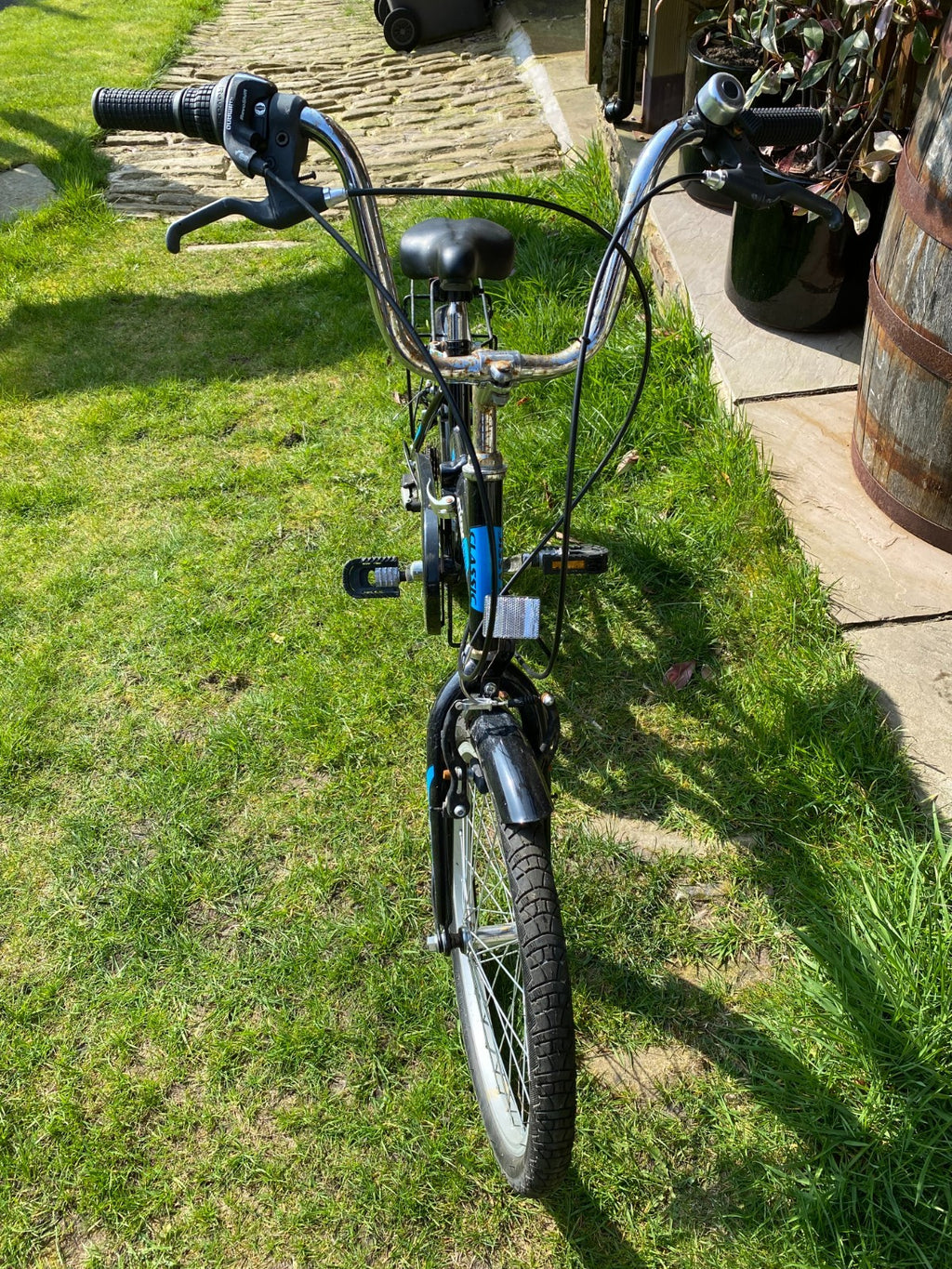 Saker Classic Folding Bike - 6 Speed - Used