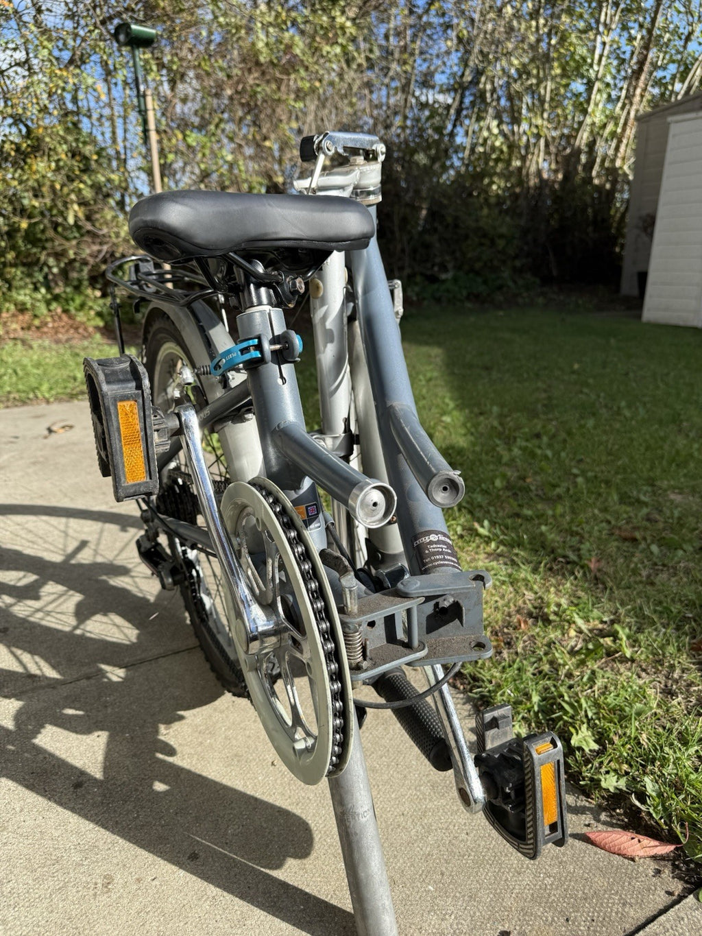 Ridgback 20in Folding Bike Grey V-Brakes Mudguards Rear Rack Kickstand