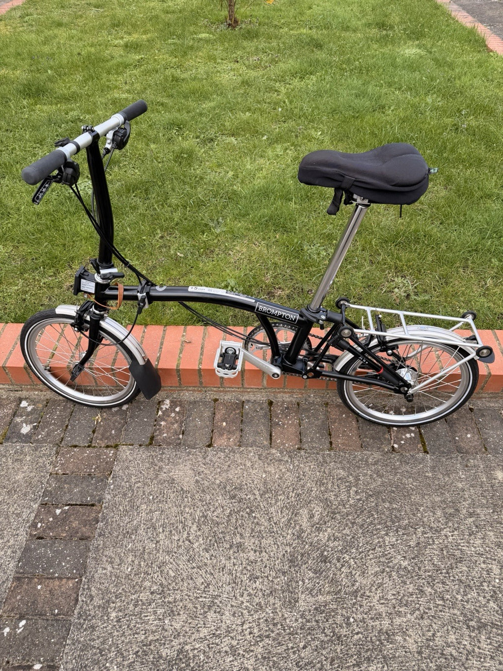 Brompton Folding Bike 6-Speed Black Satin