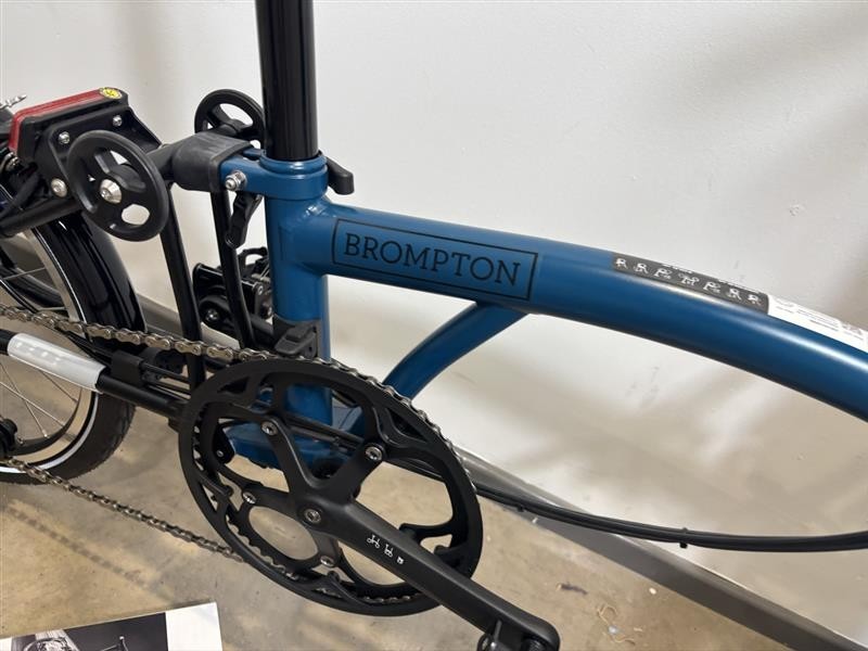 Brompton Electric C Line 4 Speed Mid Folding Bike - 2023 - Ocean Blue