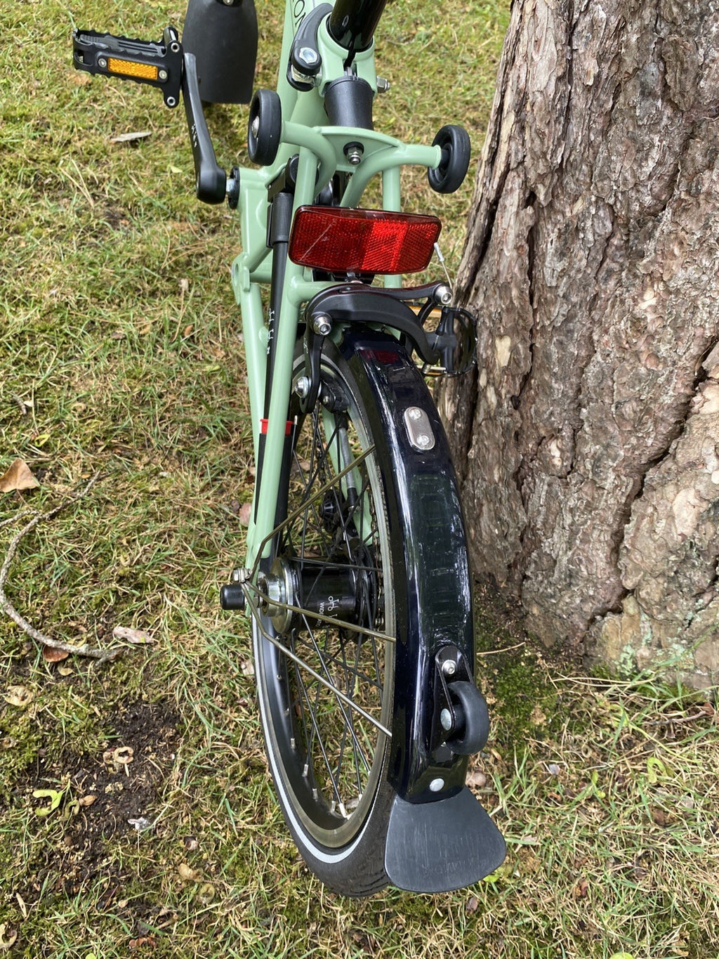 Brompton C-Line 6-Speed Folding Bike – Matcha Green – Excel-t Cond (Discont-ed)