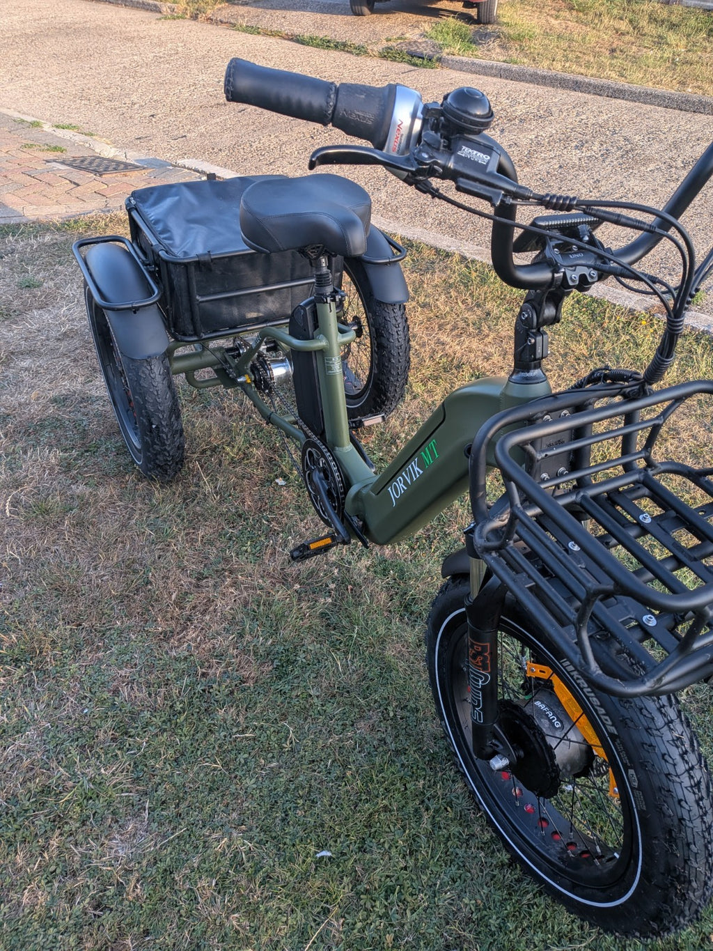 Jorvik JMT11-7 Dual Battery 'E' Folding Tricycle ,Trike,EX-DISPLAY, Delivery Pos