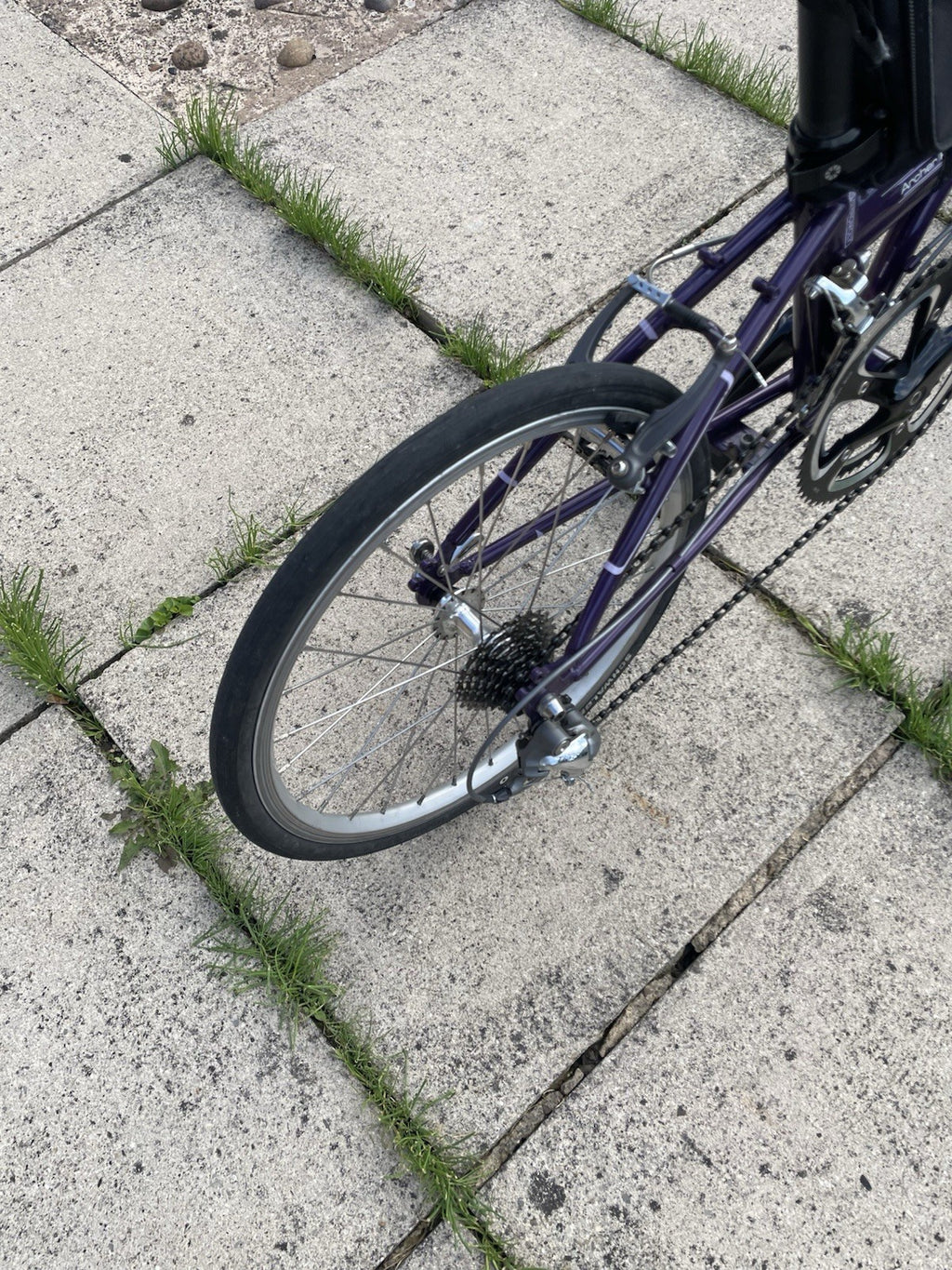 Dahon Folding Bike 20” Kinetik Comp Racing Wheels.
