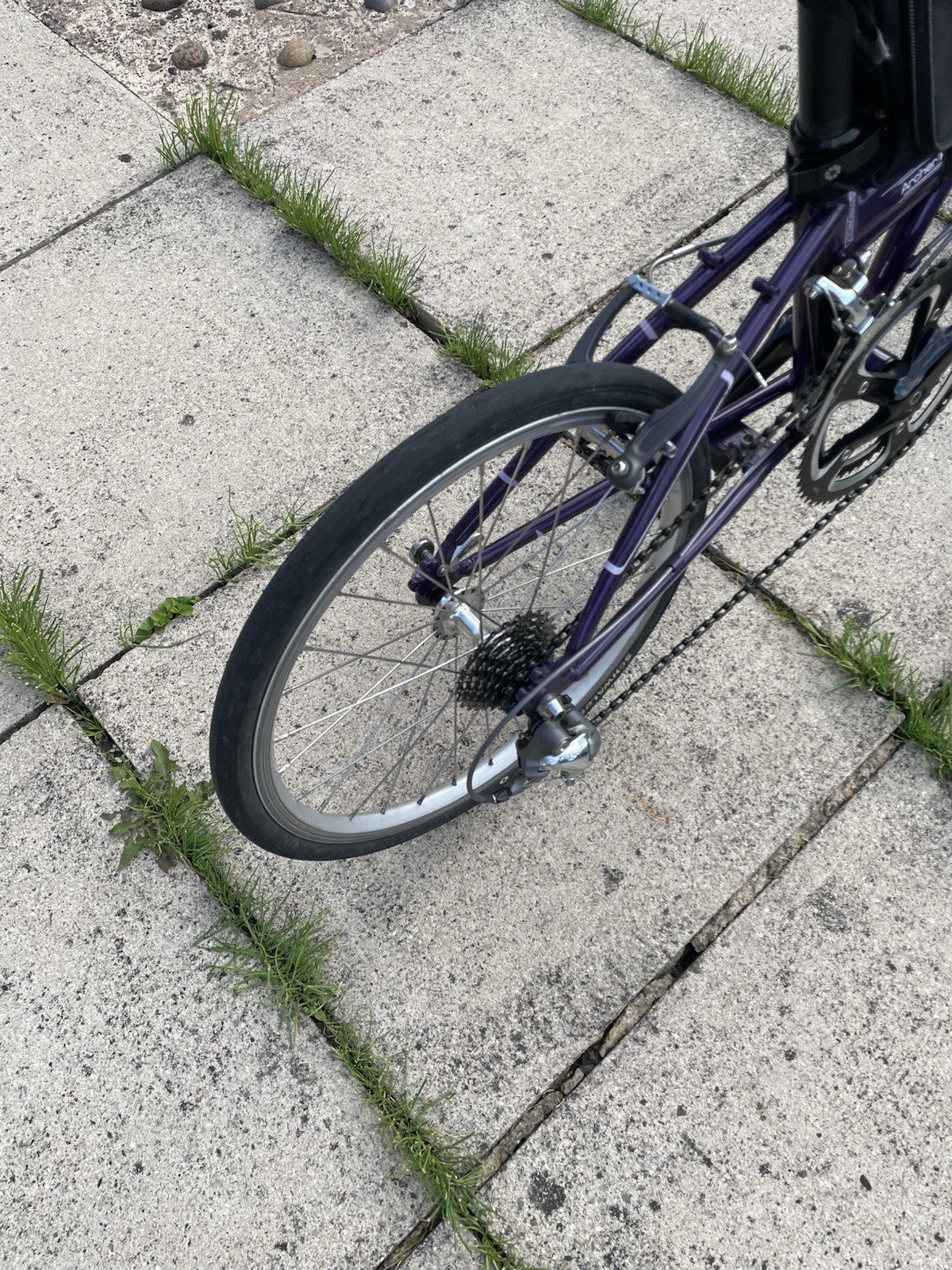 Dahon Folding Bike 20” Kinetik Comp Racing Wheels.