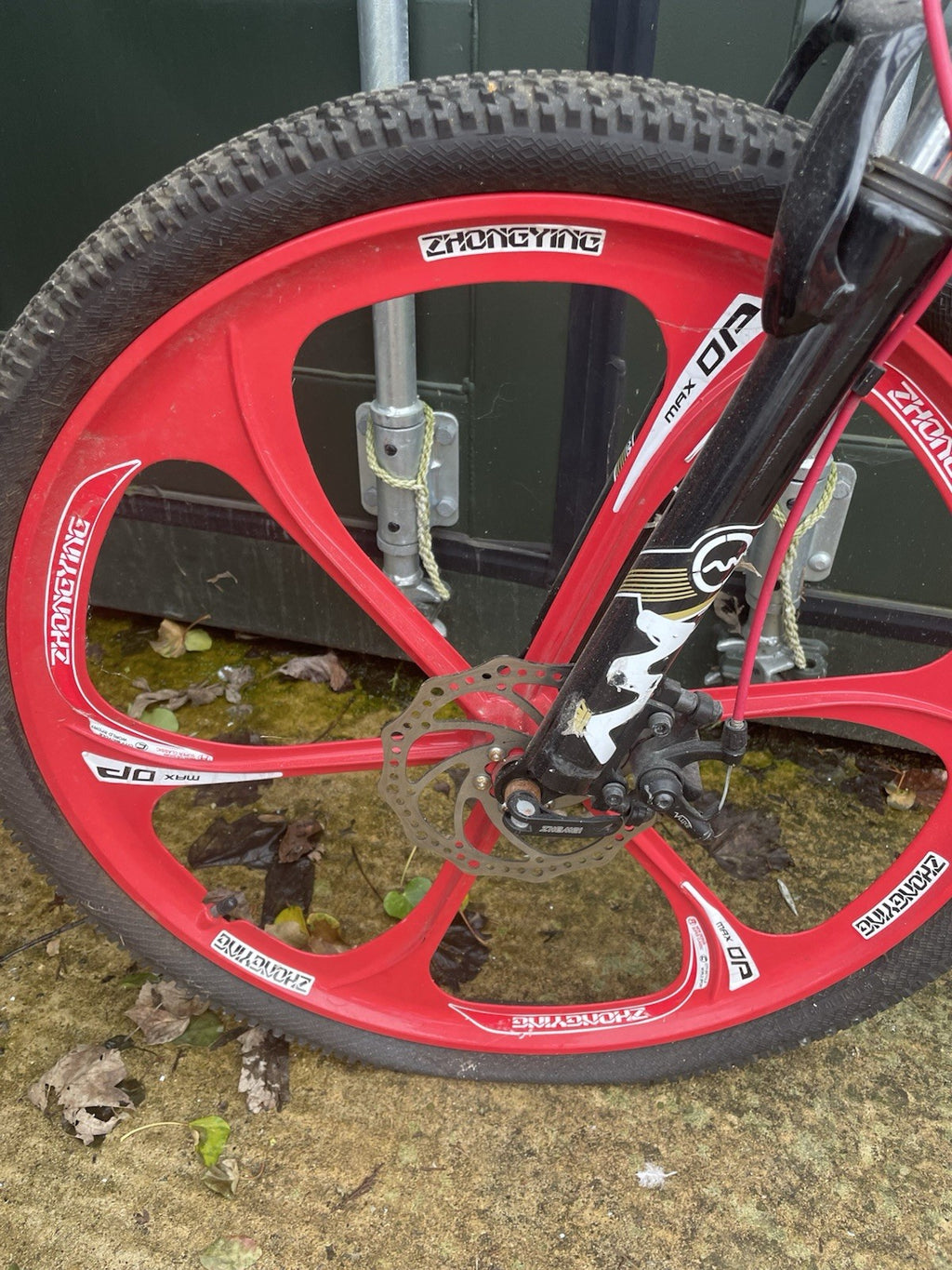 Landrover G4 Challenge Folding Mountain Bike