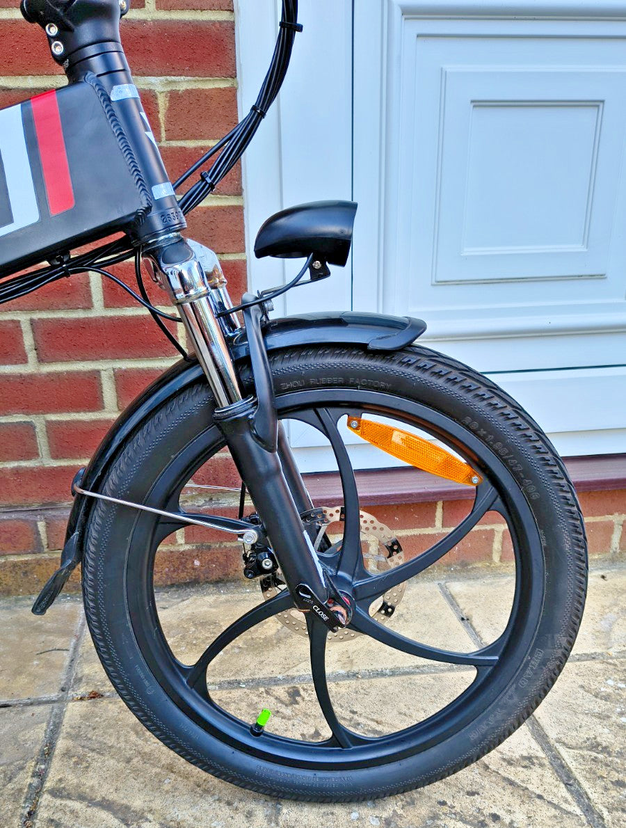Rymic 20LVXD30 20inch Folding City Bike, front suspension, lights, pannier rack