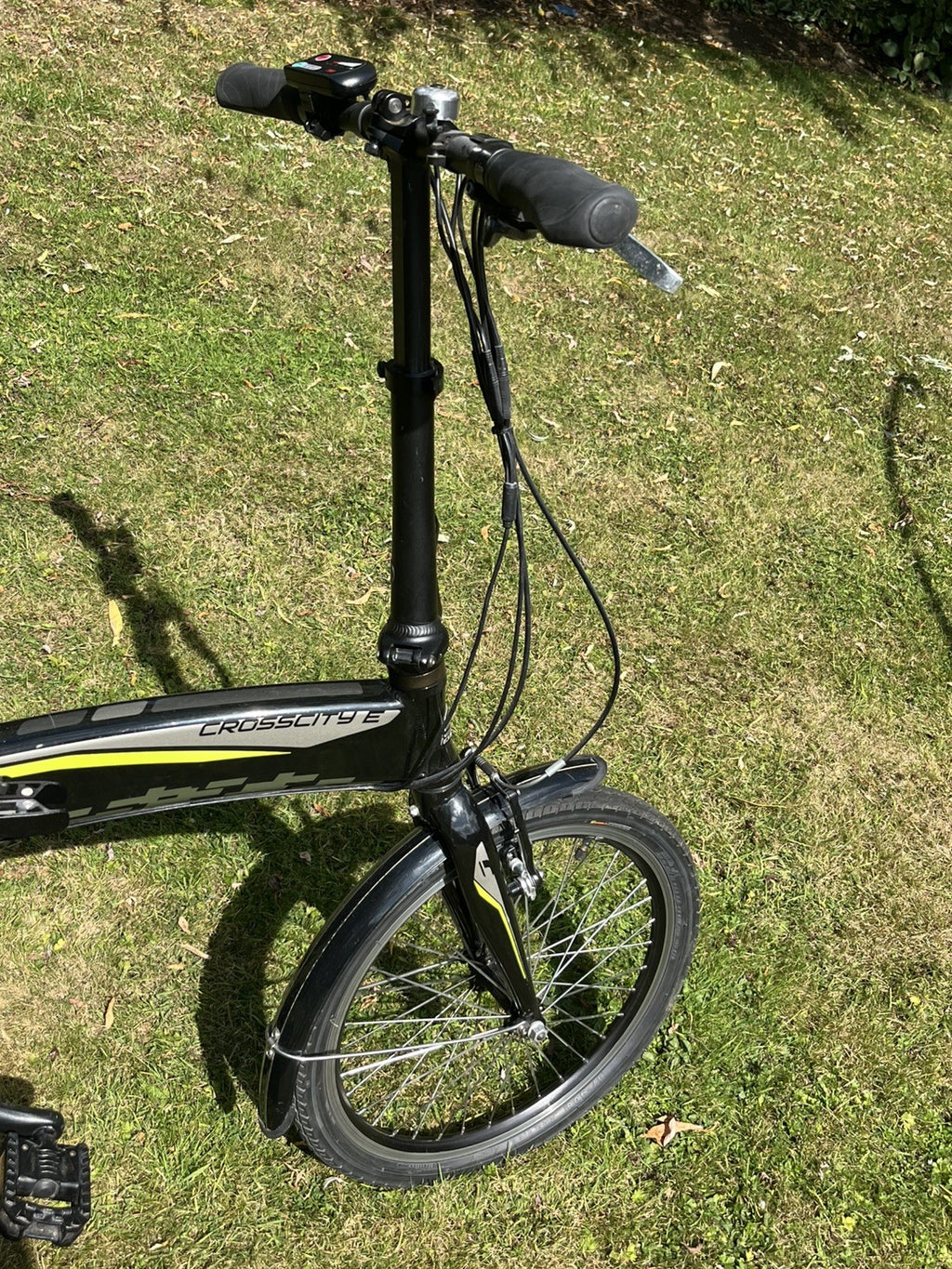 Carrera Crosscity E folding bike , 20'' black/green (Price for 1,  2  available)