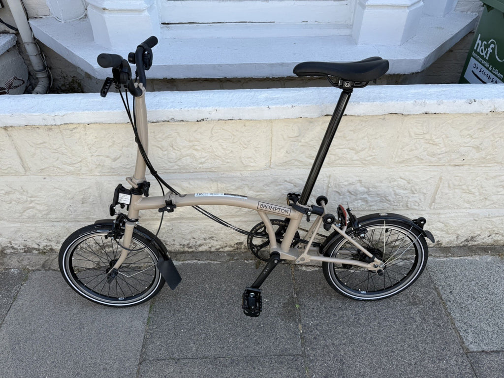 Brompton C Line Explore 2024 Folding Bike 6-Speed, Mid-Bar (Colour: Dune Sand)