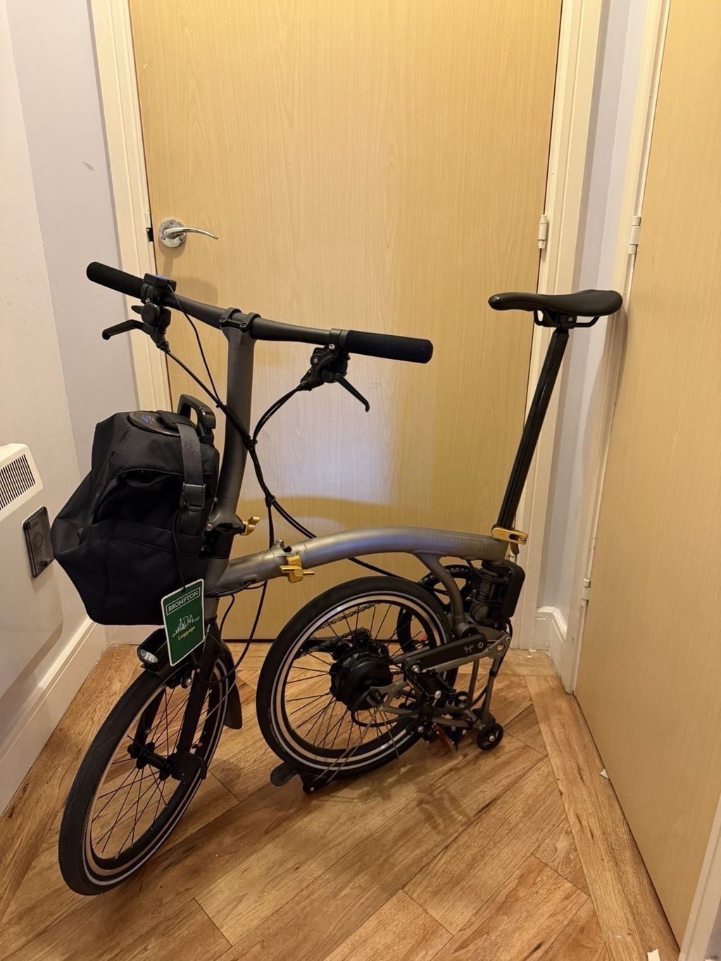 Brompton E T line titanium folding bike, only 24 miles