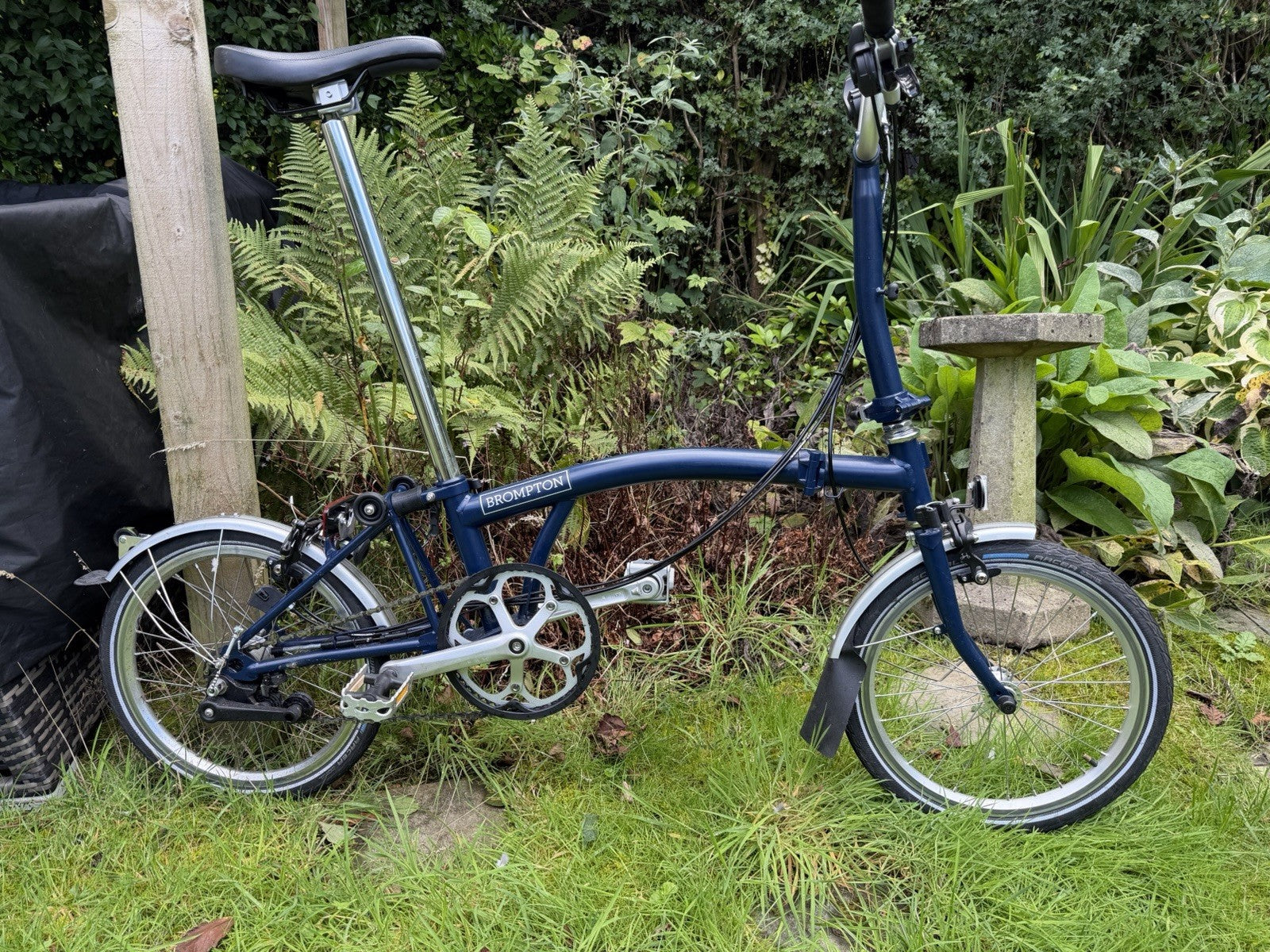Brompton M6L Folding Bike Barely Used.