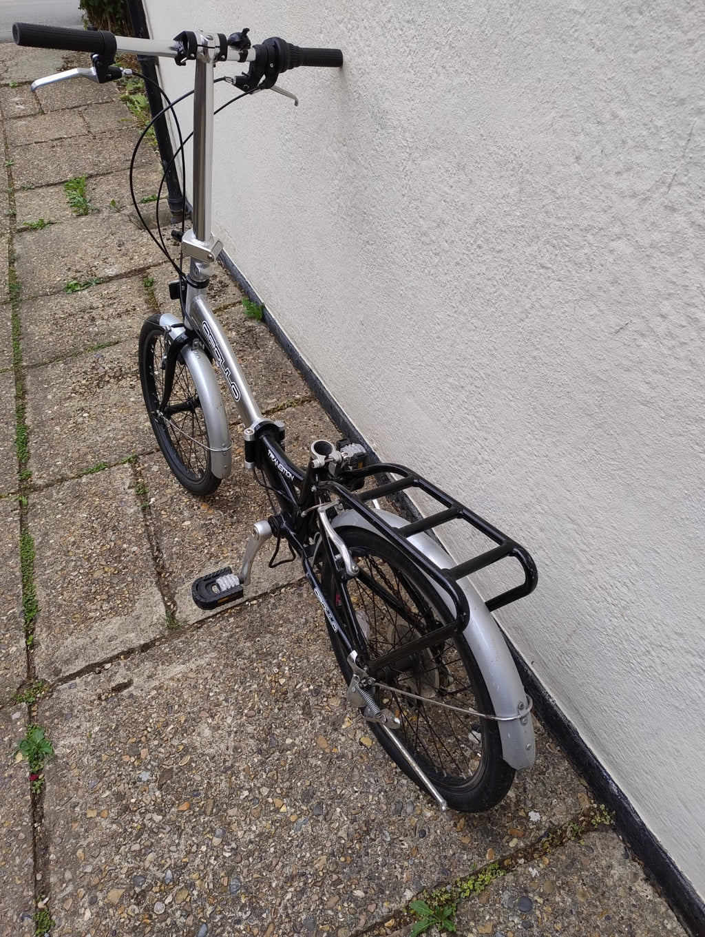 Apollo Transition Adult Unisex  Aluminium Folding Bike MISSING SEATPOST AND SEAT