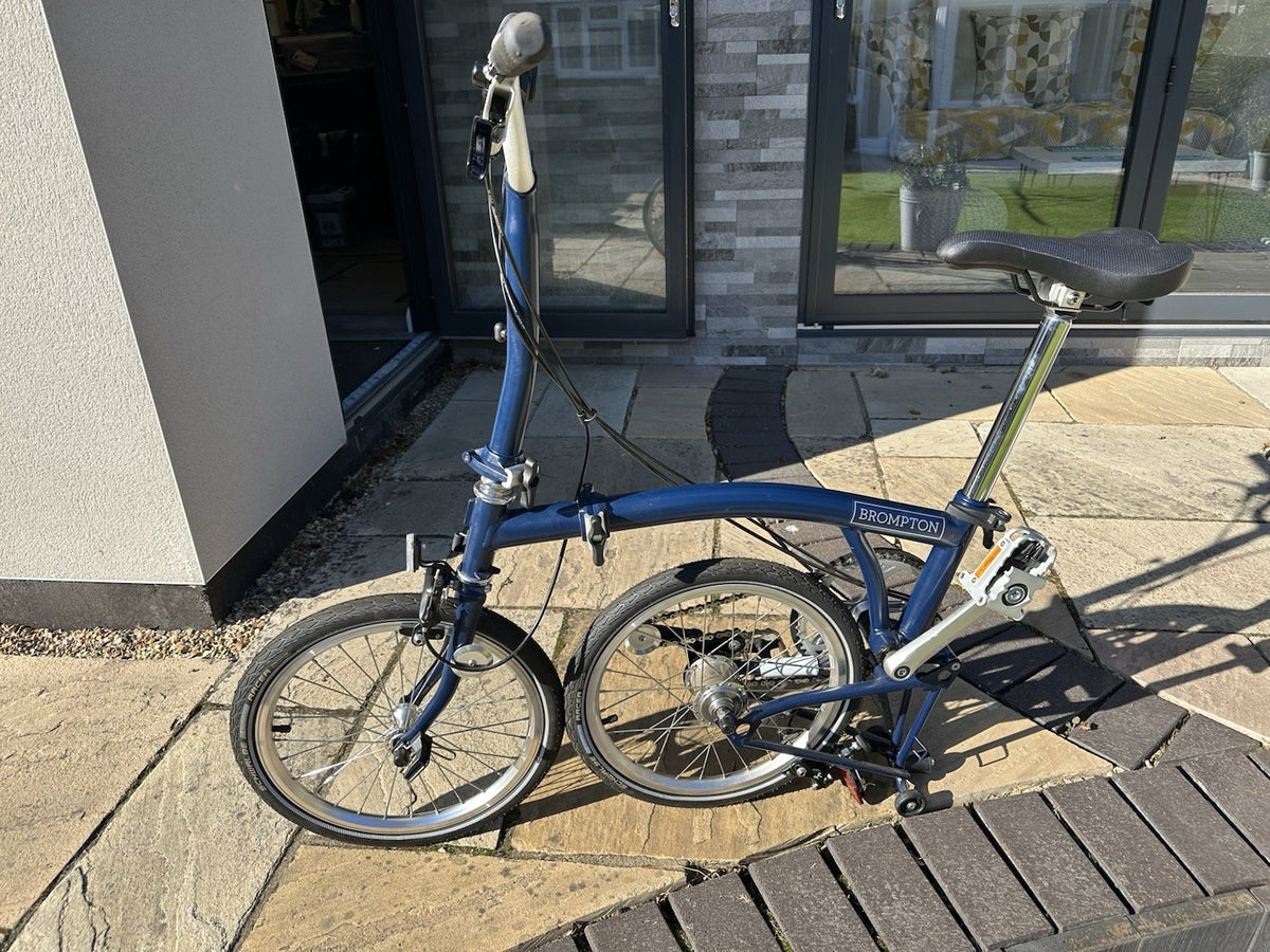 Brompton M3E Folding Bike Blue Frame