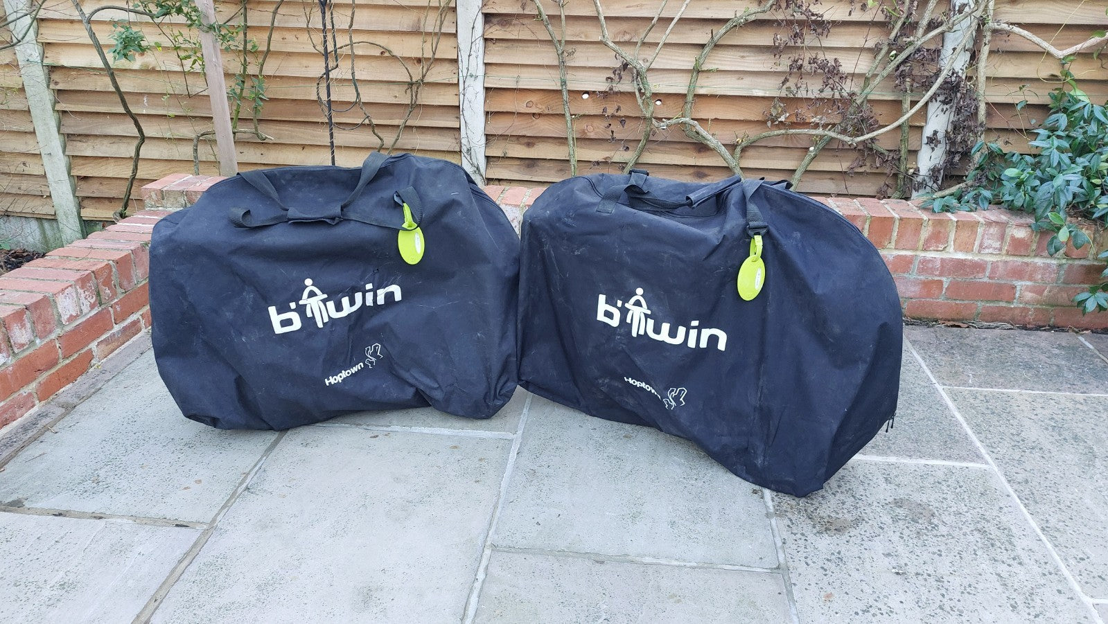Btwin Hoptown 7speed folding bicycles