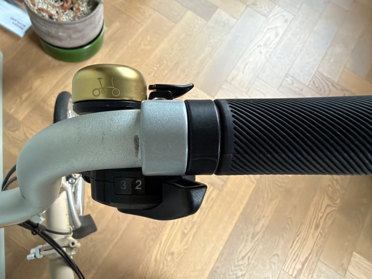 Brompton x Barbour C Line Explore 6 Speed Amble Sands Folding Bike Toolkit