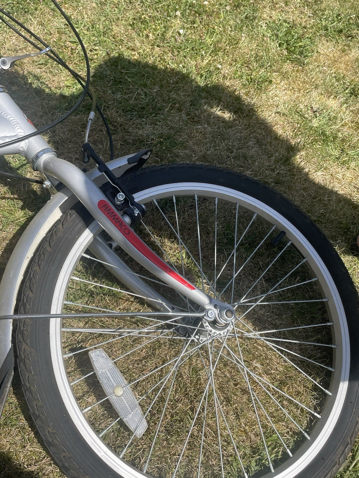 Ammaco Pakka Lite 20 Inch  silver folding bike