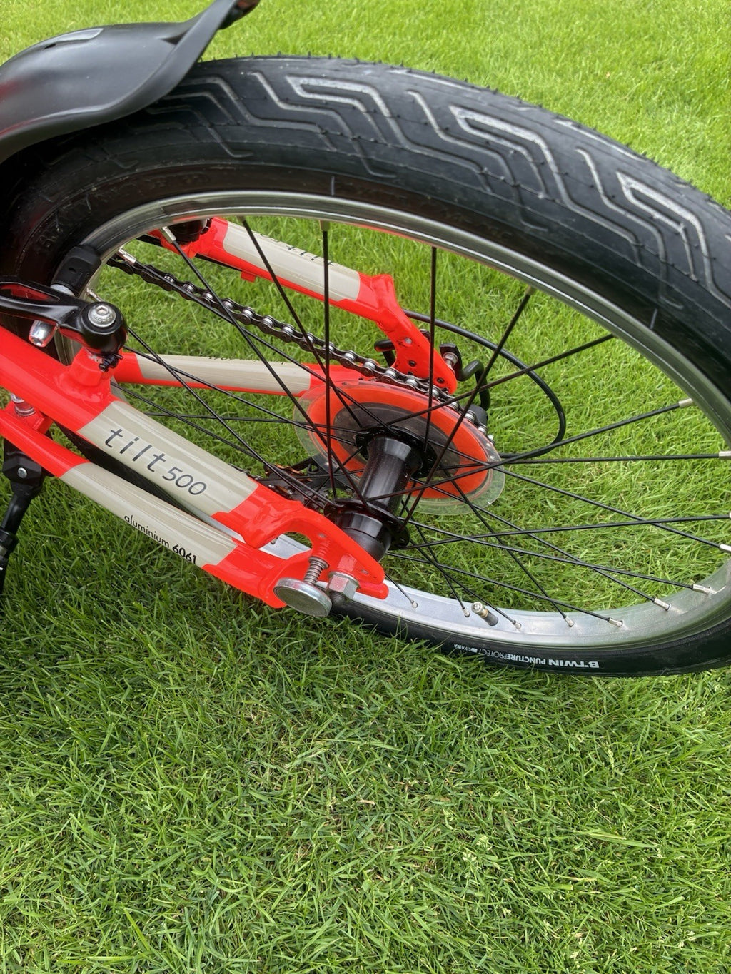 B'TWIN Tilt 500 Folding Bike 20 in Aluminium Red. Also a Cross CRF300.