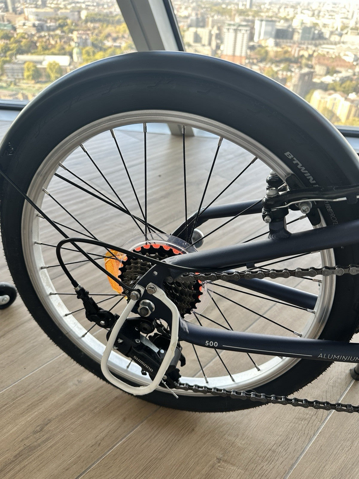B'TWIN 500 20in Aluminium Folding Bike 7-Speed Dark Blue - Excellent Condition