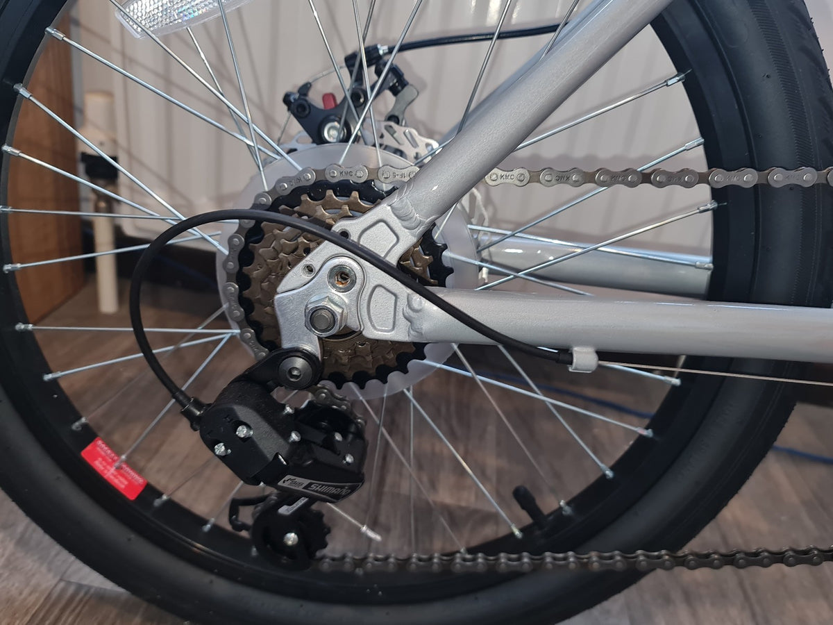 20" adult teen semi-folding bike. Brand new unused. Just been setup