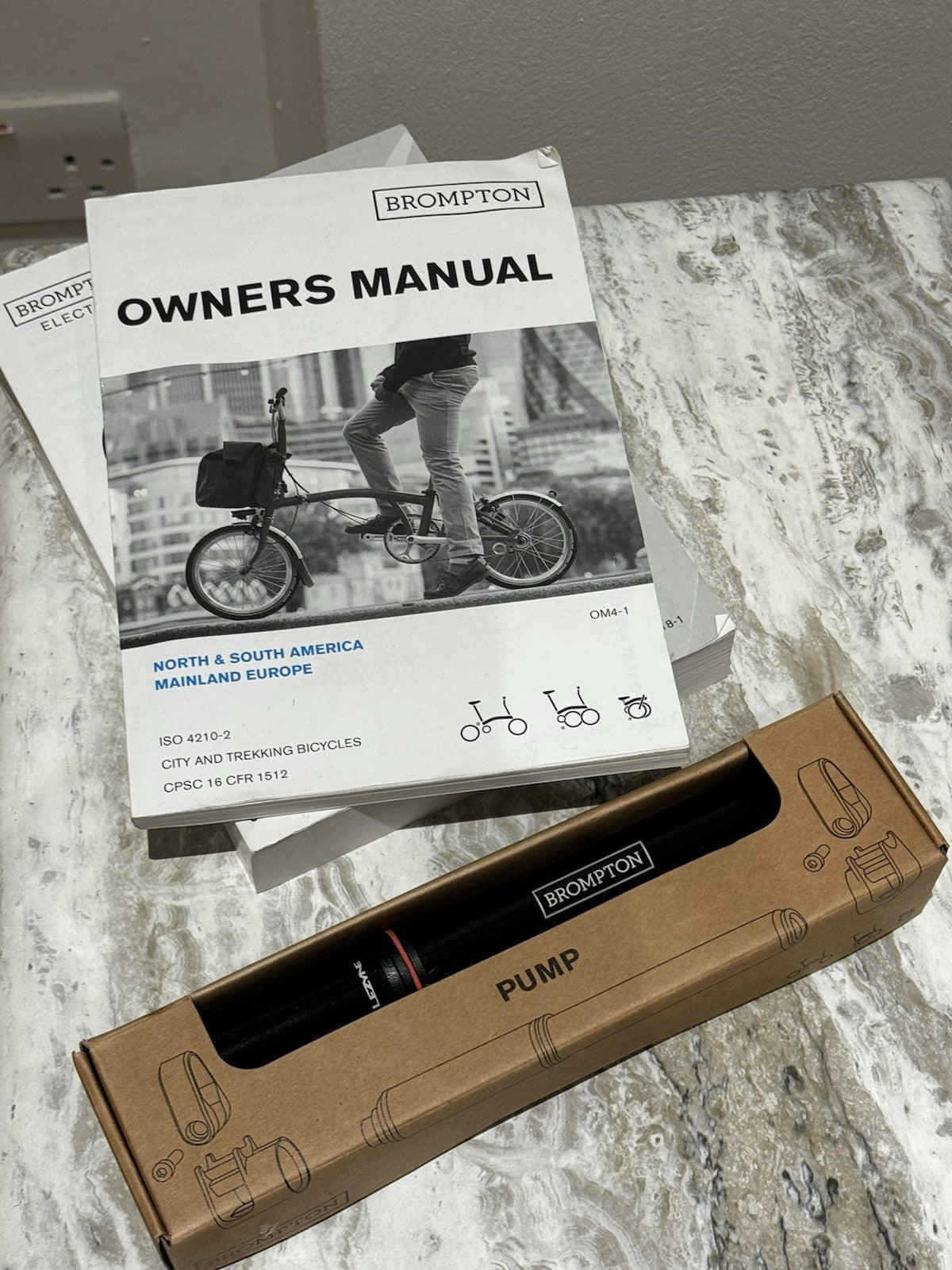 Brompton M6L 2023 C Line Folding Bike 6 Speed