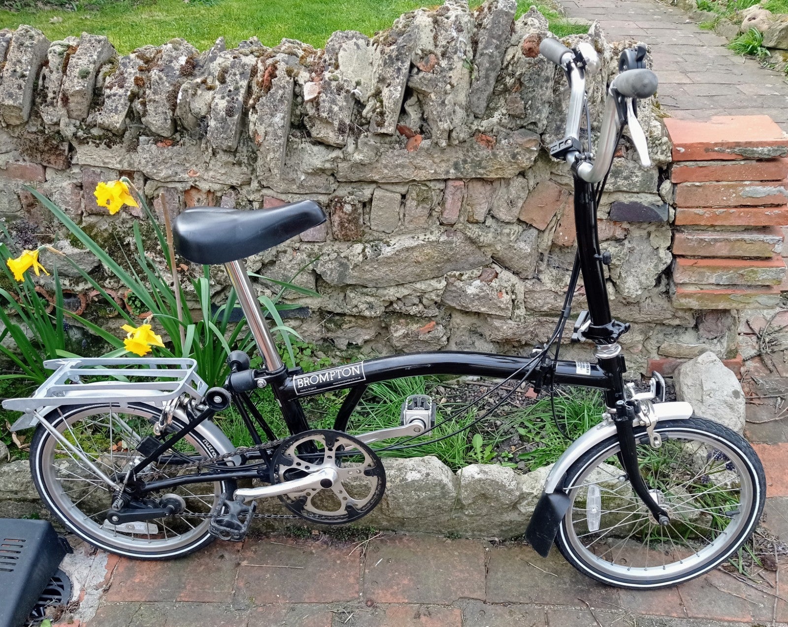 Brompton folding bike 3 speed M3L - black- FREE Delivery to Oxford