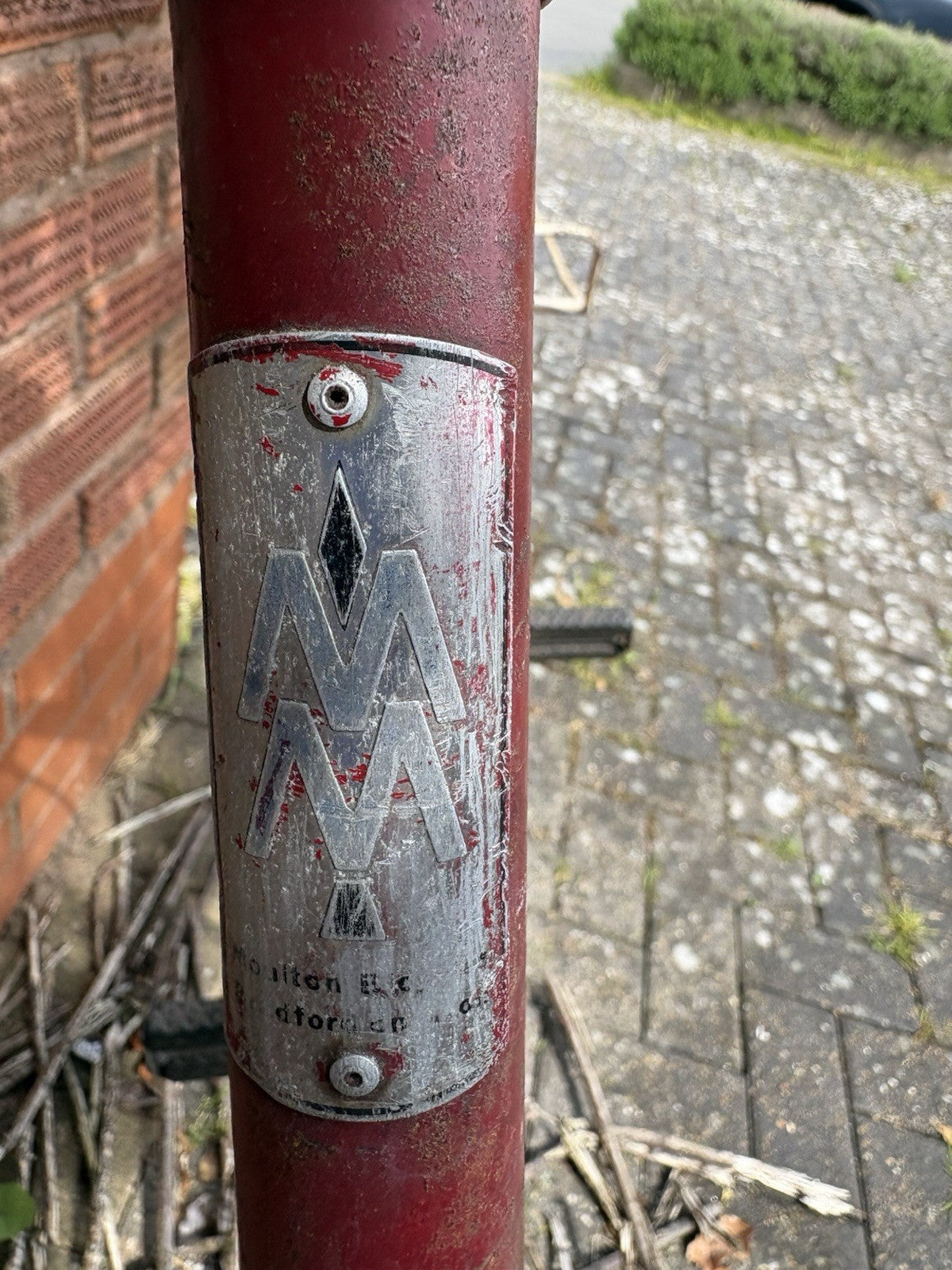Moulton Standard Red Bike , 3 speed with rear rack, Brooks Leather saddle