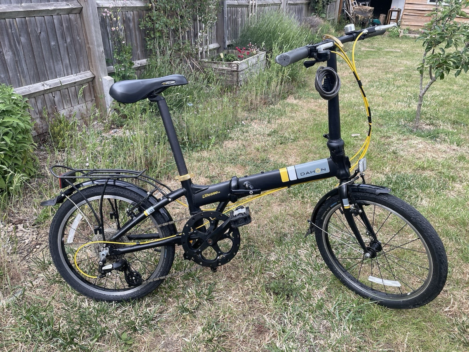 Dahon 12 Vitesse D8 Folding Bike