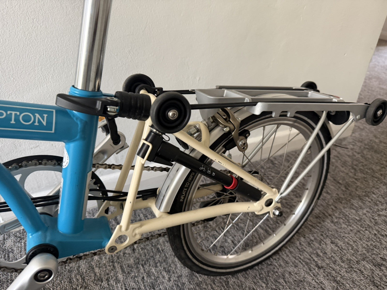Brompton C Line M6R (6 Speed) folding bicycle - Blue (Excellent Condition)