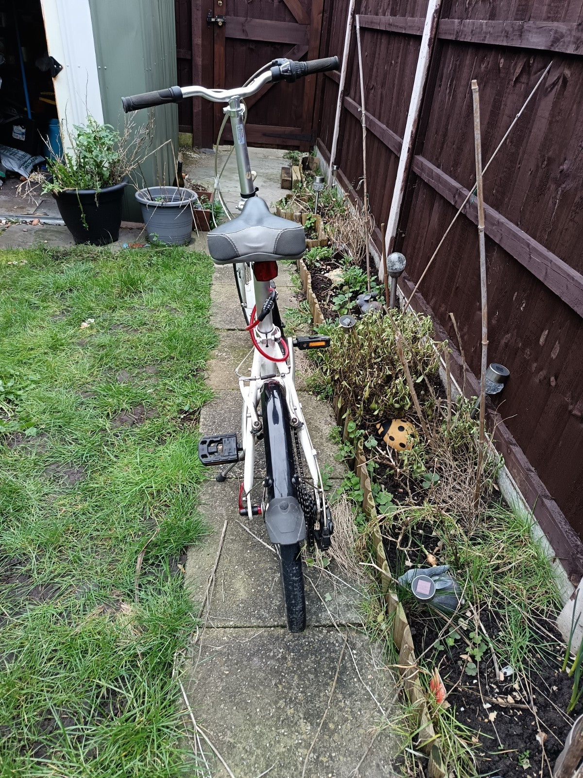 Folding bicycle for adult