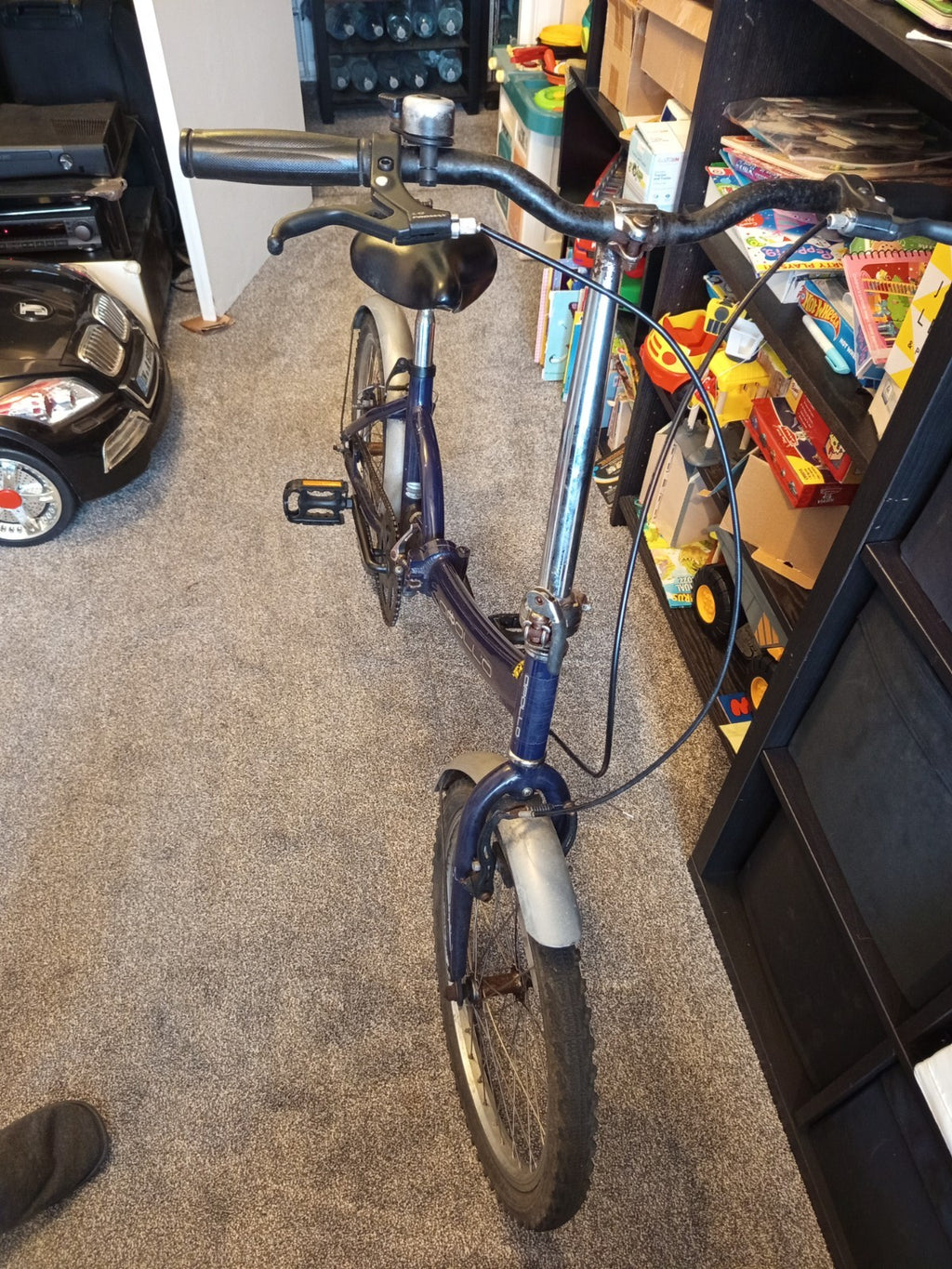 Apollo  Folding Bike.  20" Wheels.