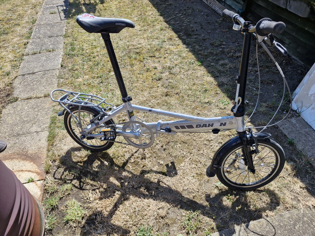Dahon Classic III Folding Bike – 3-Speed Sturmey Archer stainless steel.