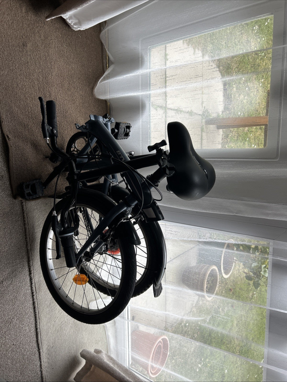 Fold-Up Bike Unisex adults/ seniors