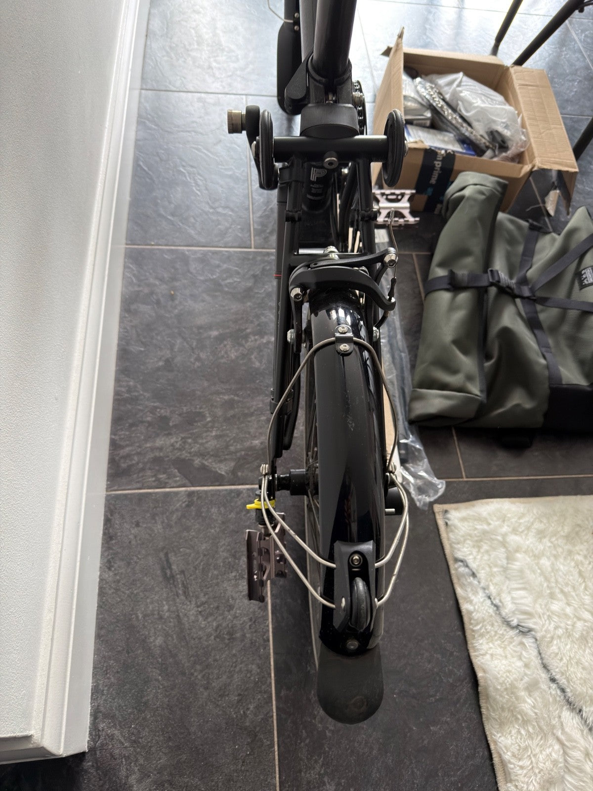 Brompton P Line Urban. Lightweight Parts & 5 Speed Upgrade - Excellent Condition