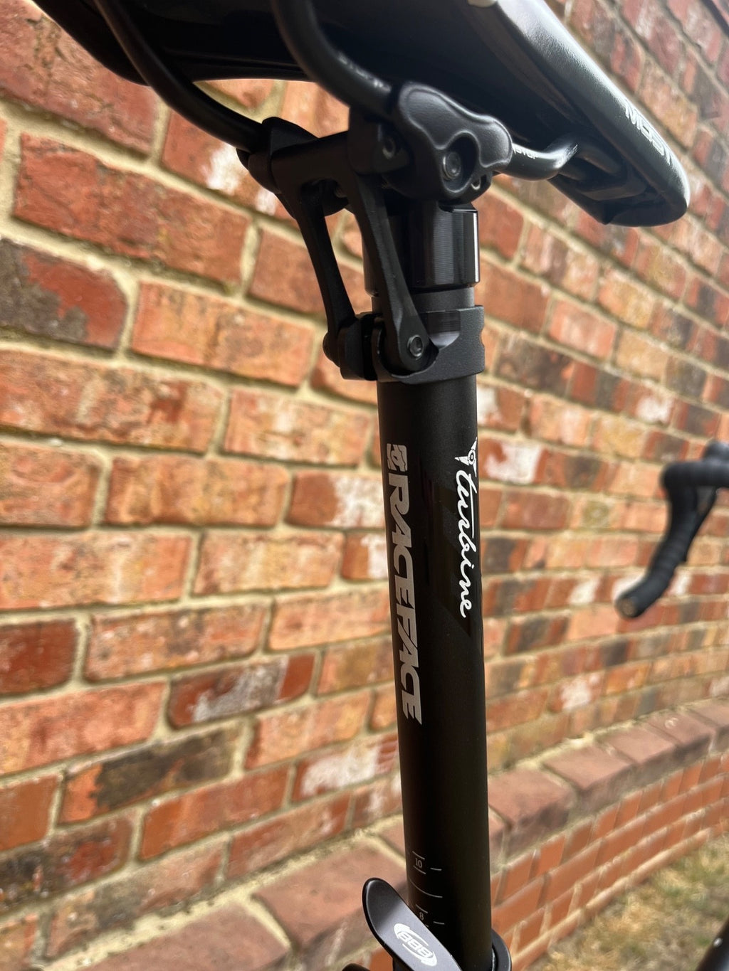 Airnimal Chameleon Ultra Folding Bike, 56cm Black - Fantastic Condition!