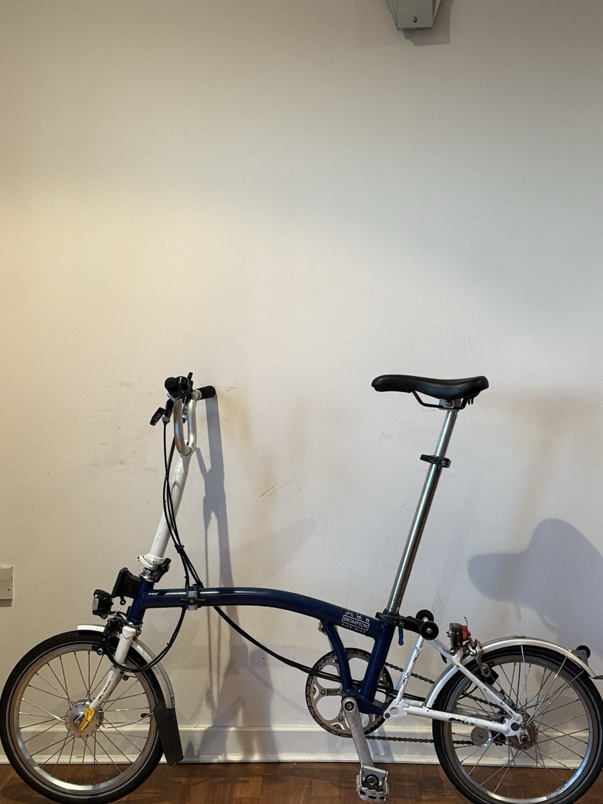 Brompton M3L Folding Bike (C Line) 3 Speed With Dynamo Light In Good Condition!