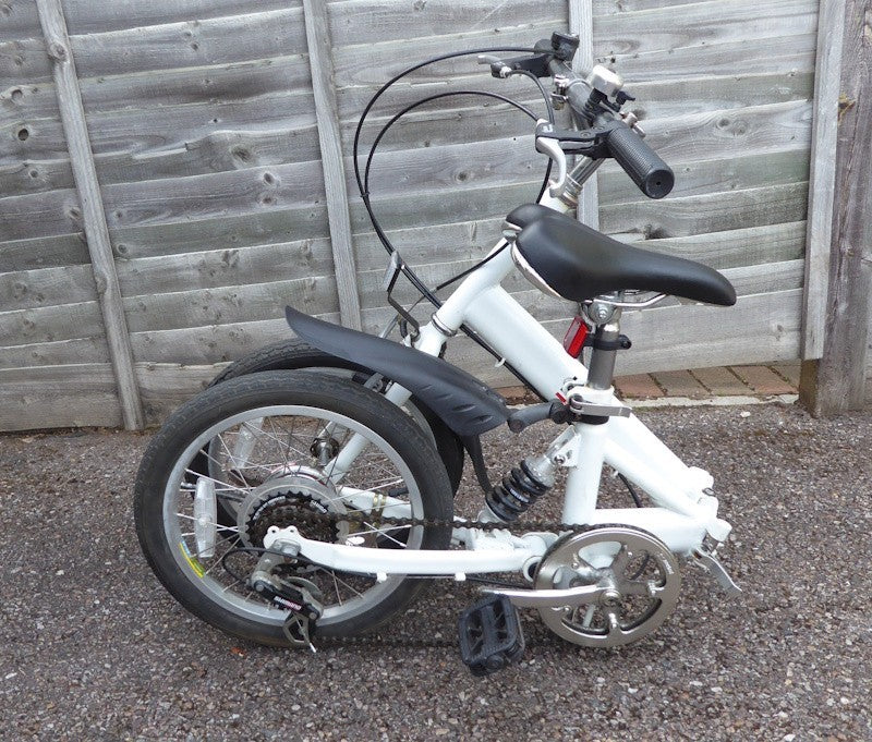 Adults Size Folding Bike. 16" Wheels 6 Gears. Rear Suspension View Exeter